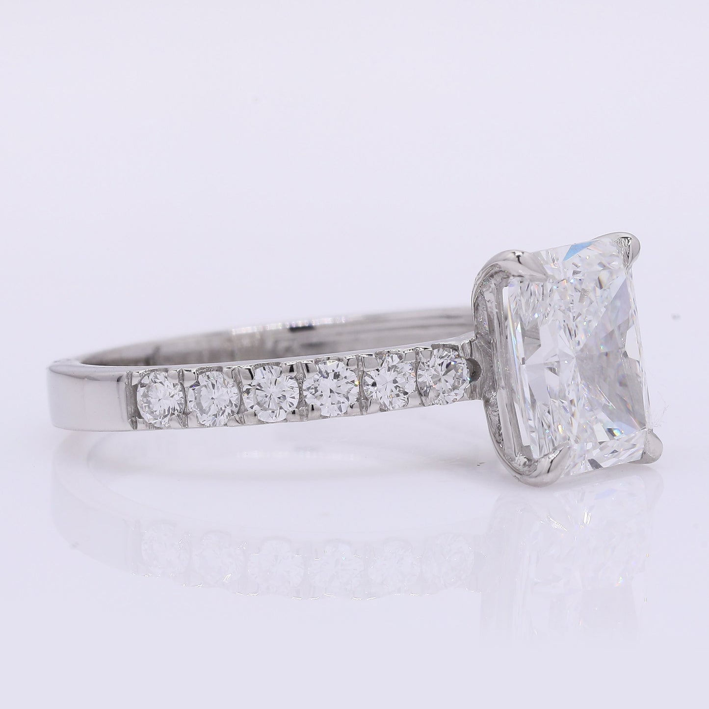 2.42 Carats Lab Grown Diamond 950 Platinum Ring