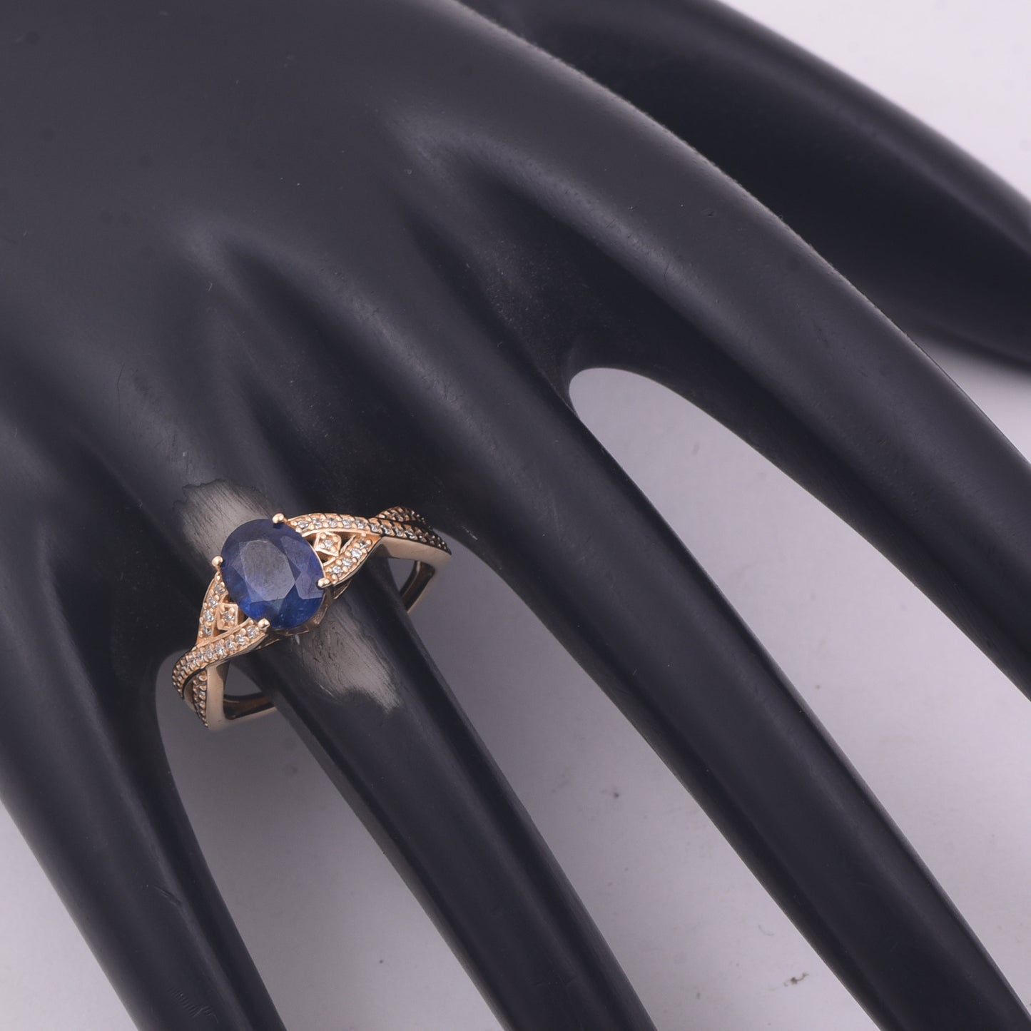 1.77 Ct Oval Mixed Cut Natural Sapphire 14K Gold Ring