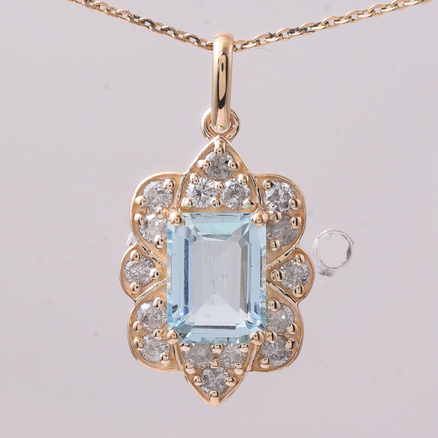 2.51 Ct Octagon Aquamarine 9K Gold Pendant