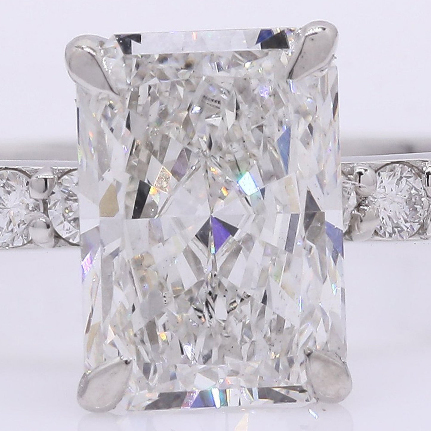 2.07 Carats Lab Grown Diamond 950 Platinum Ring