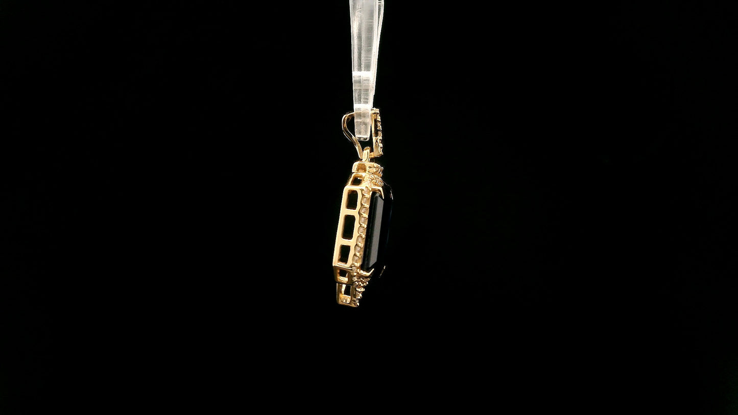 3.01 Ct Octagon Natural Sapphire 14K Gold Pendant