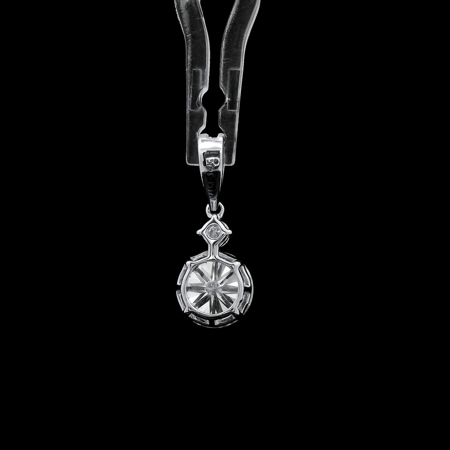 1.58 Ct Round Lab Grown Diamond 14K Gold Pendant