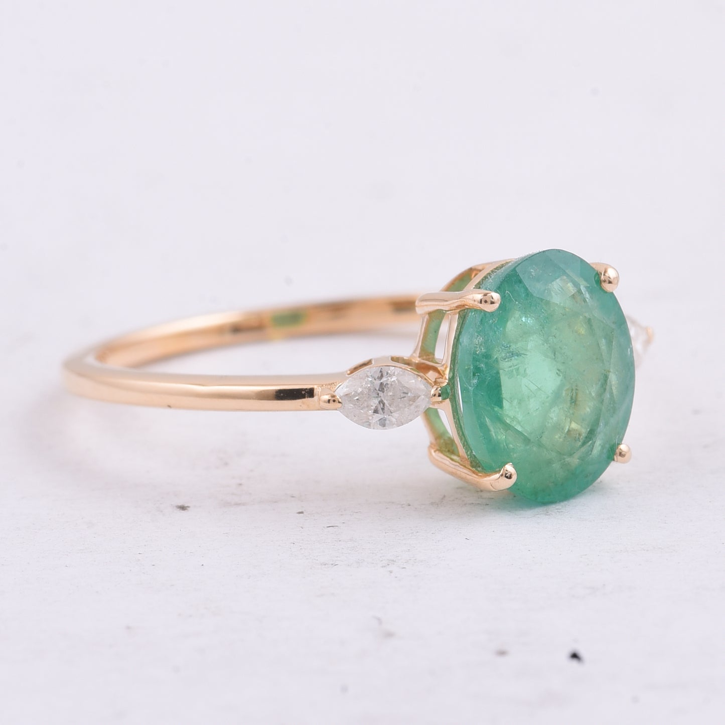 1.89 Ct Oval Natural Emerald 14K Gold Ring