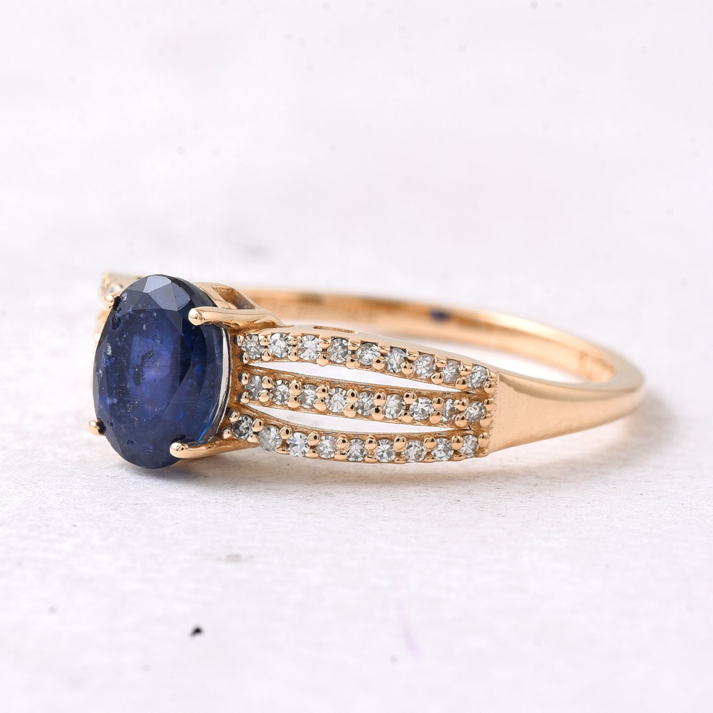 1.51 Ct Oval Mixed Cut Natural Sapphire 14K Gold Ring