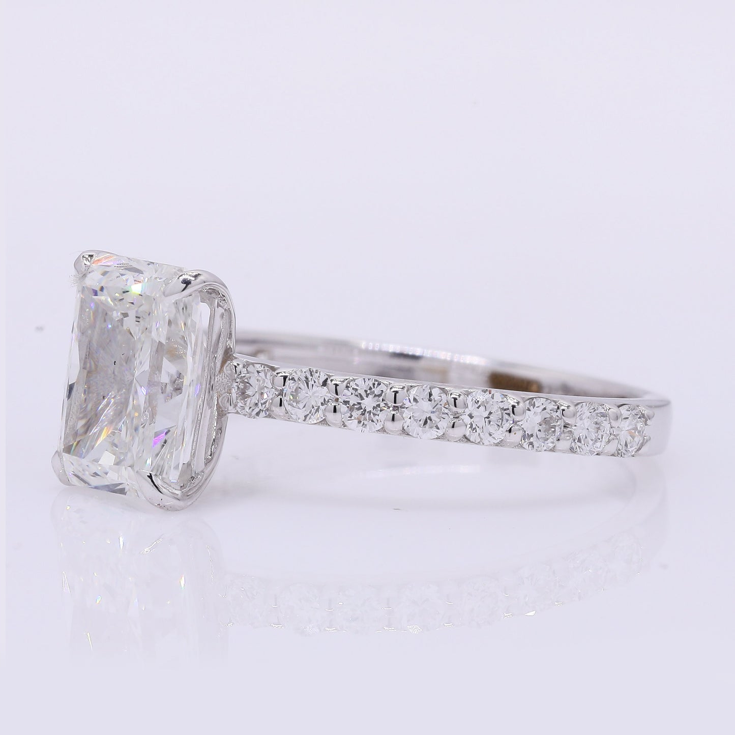 2.43 Carats Lab Grown Diamond 14K Gold Ring