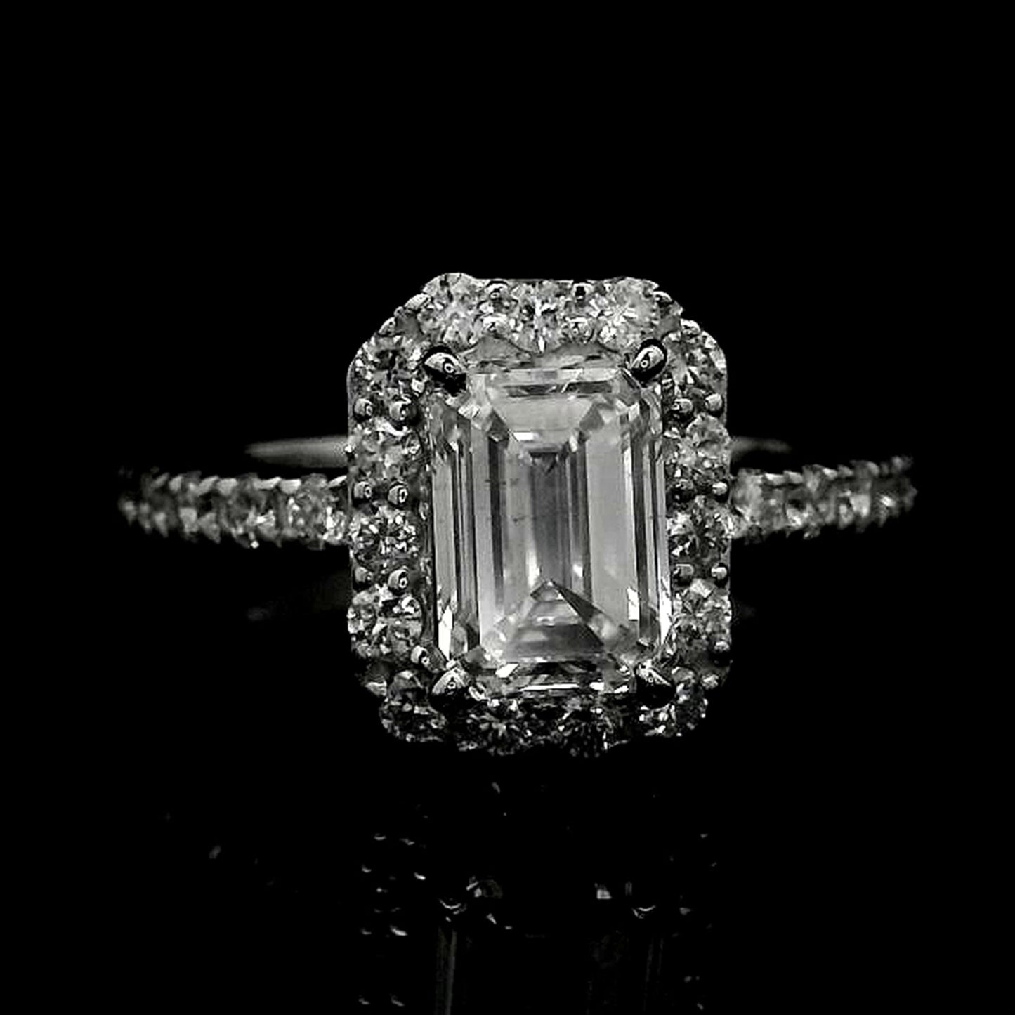 1.92 Carats Lab Grown Diamond 14K Gold Ring