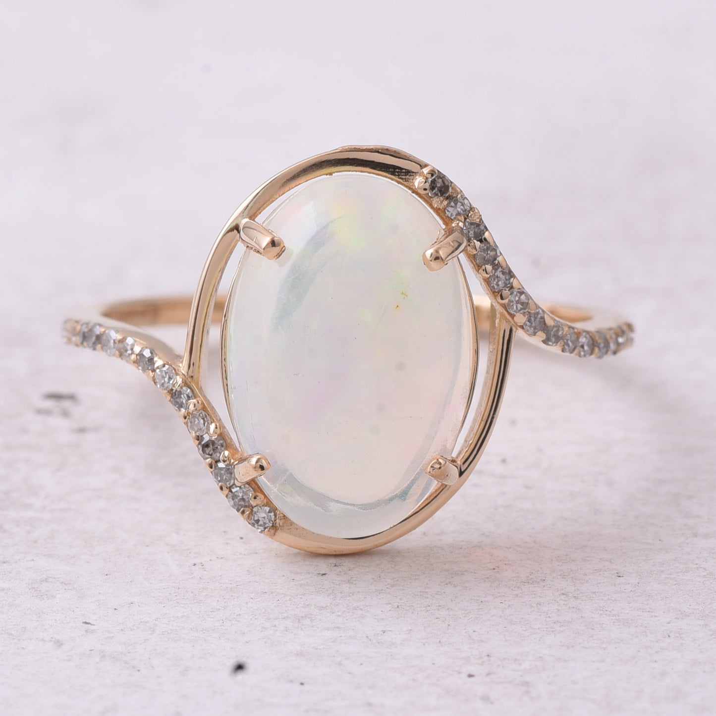2.36 Ct Oval Cabochon Cut Natural Opal 14K Gold Ring