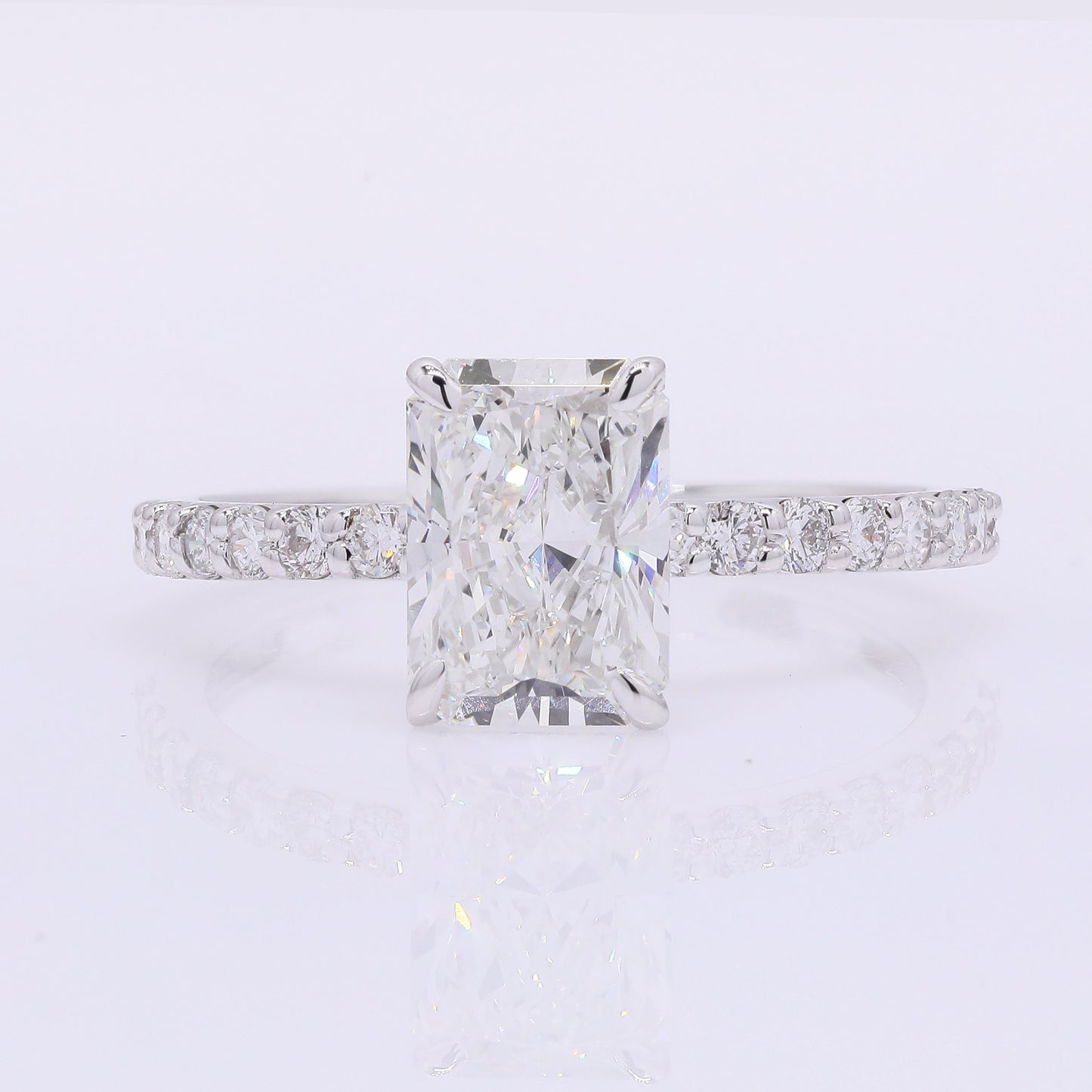 2.30 Carats Lab Grown Diamond 14K Gold Ring
