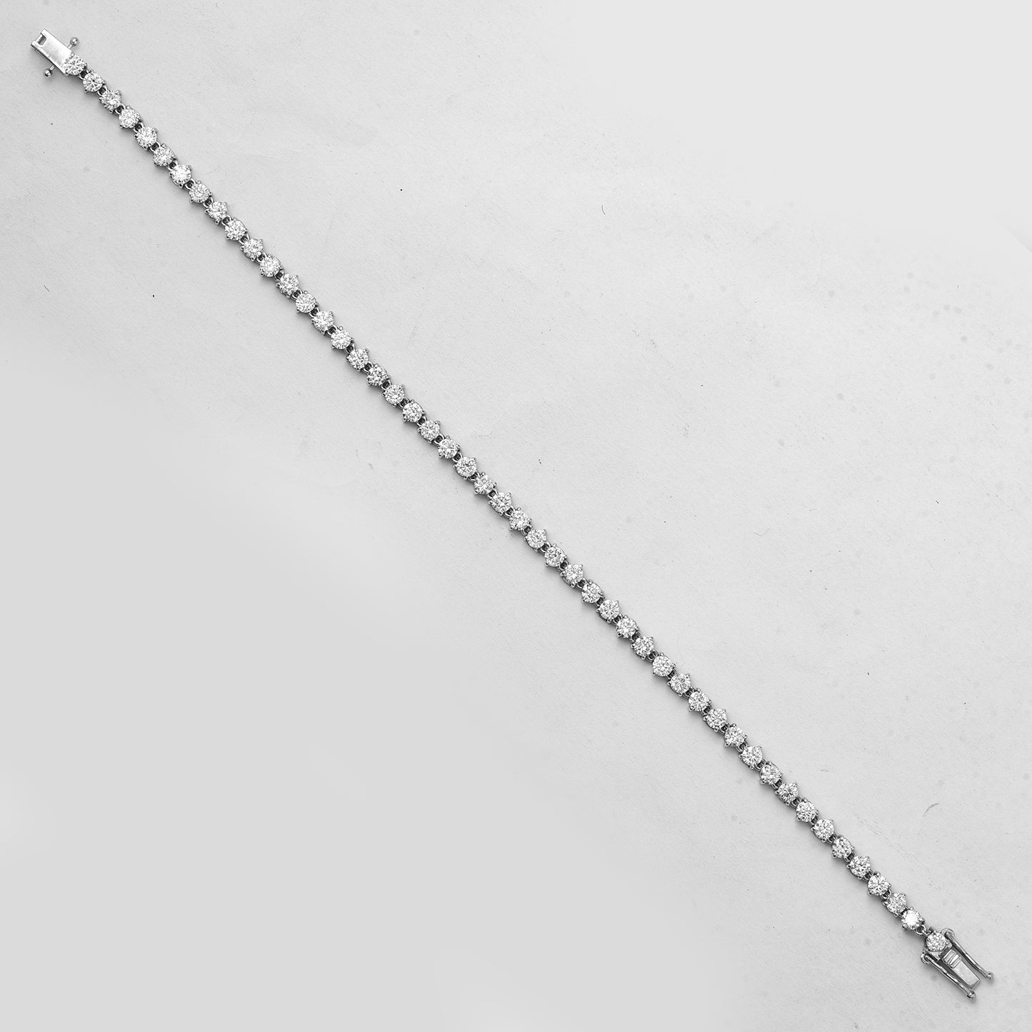3.68 Ct Round Lab Grown Diamond 14K Gold Bracelet