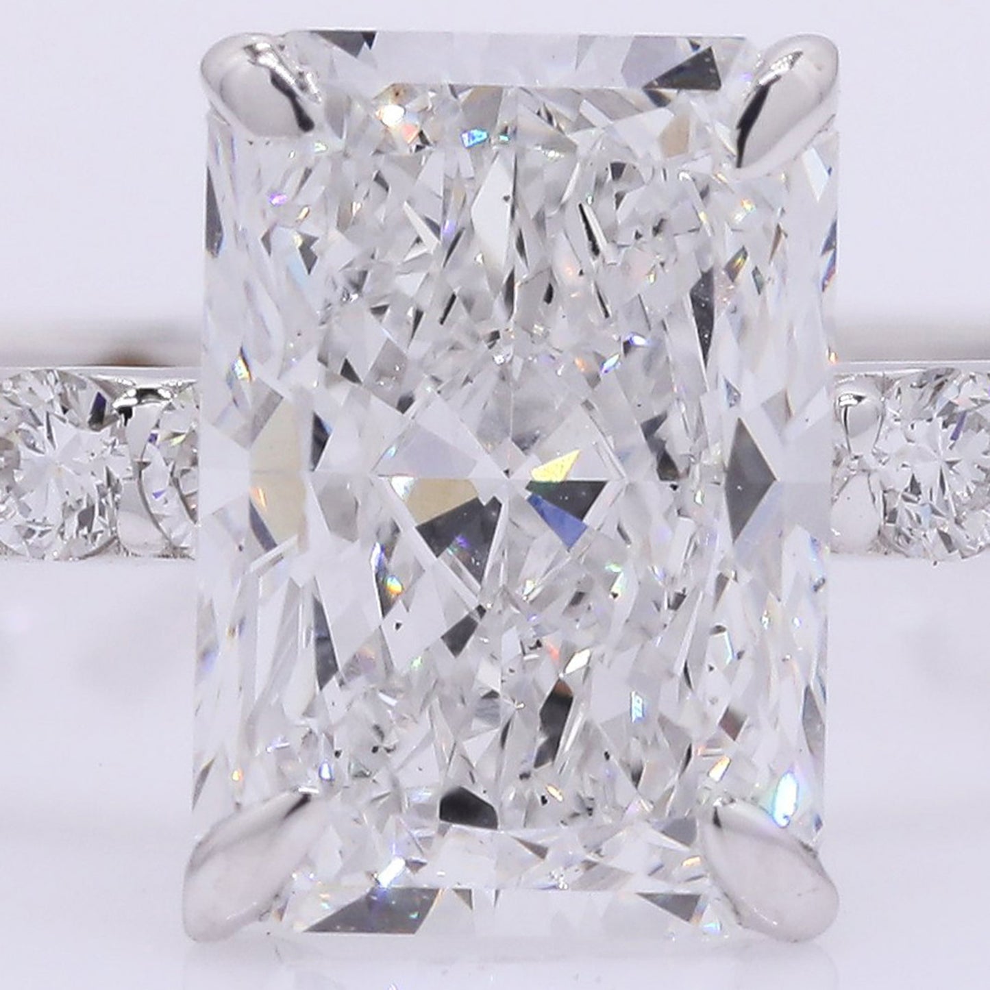 2.42 Carats Lab Grown Diamond 14K Gold Ring