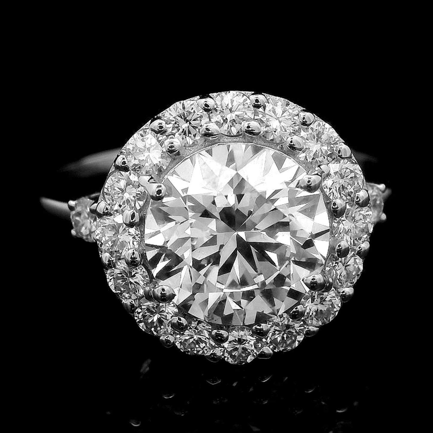 2.65 Carats Lab Grown Diamond 14K Gold Ring