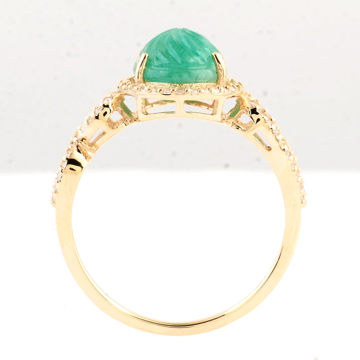 2.70 Ct Oval Carving Natural Beryl Emerald 14K Gold Ring