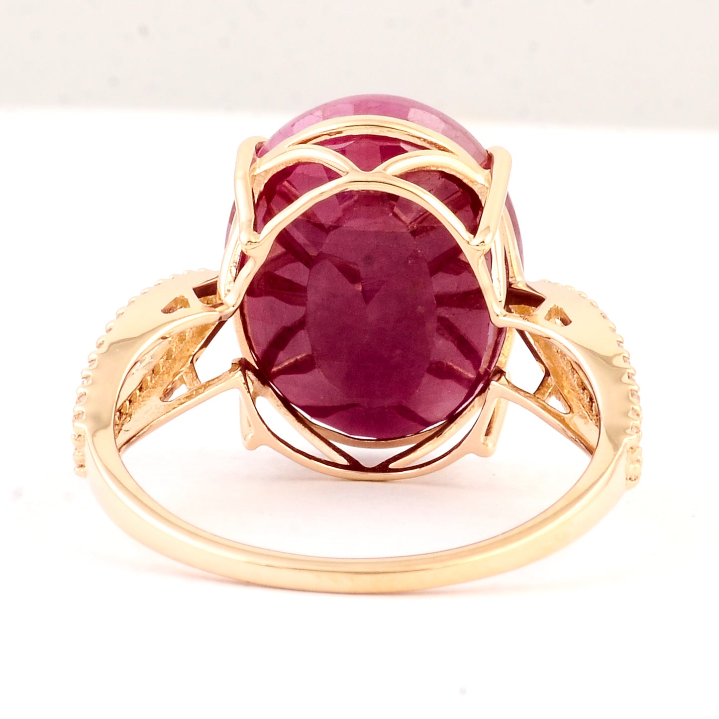 10.07 Ct Natural Codundum Ruby 14K Gold Ring