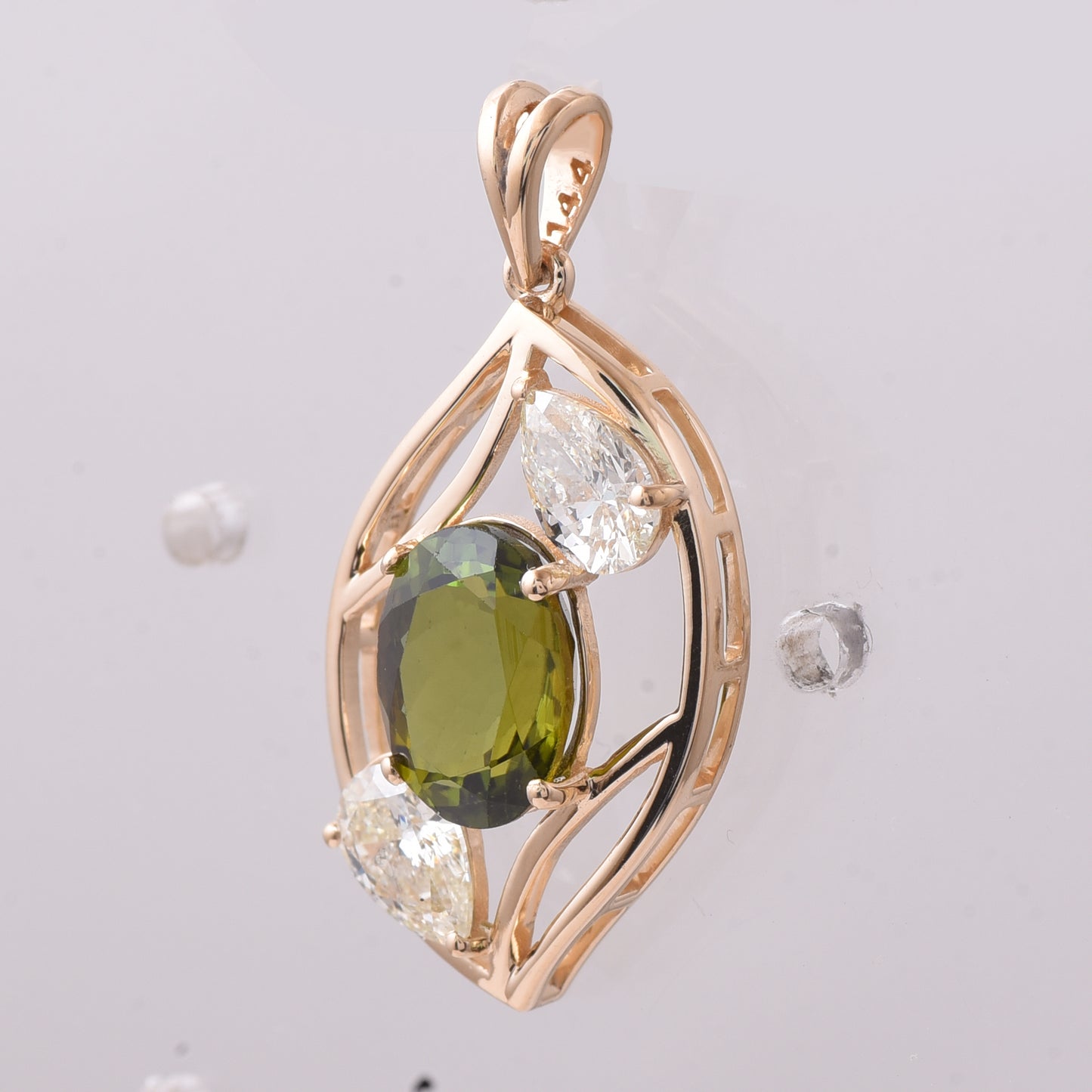 2.81 Ct Oval Mixed Cut Natural Tourmaline 14K Gold Pendant