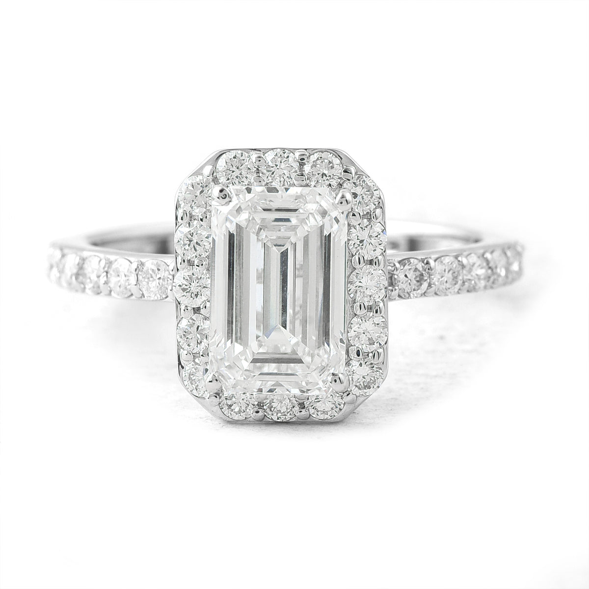 2.46 Carats Lab Grown Diamond 14K Gold Ring