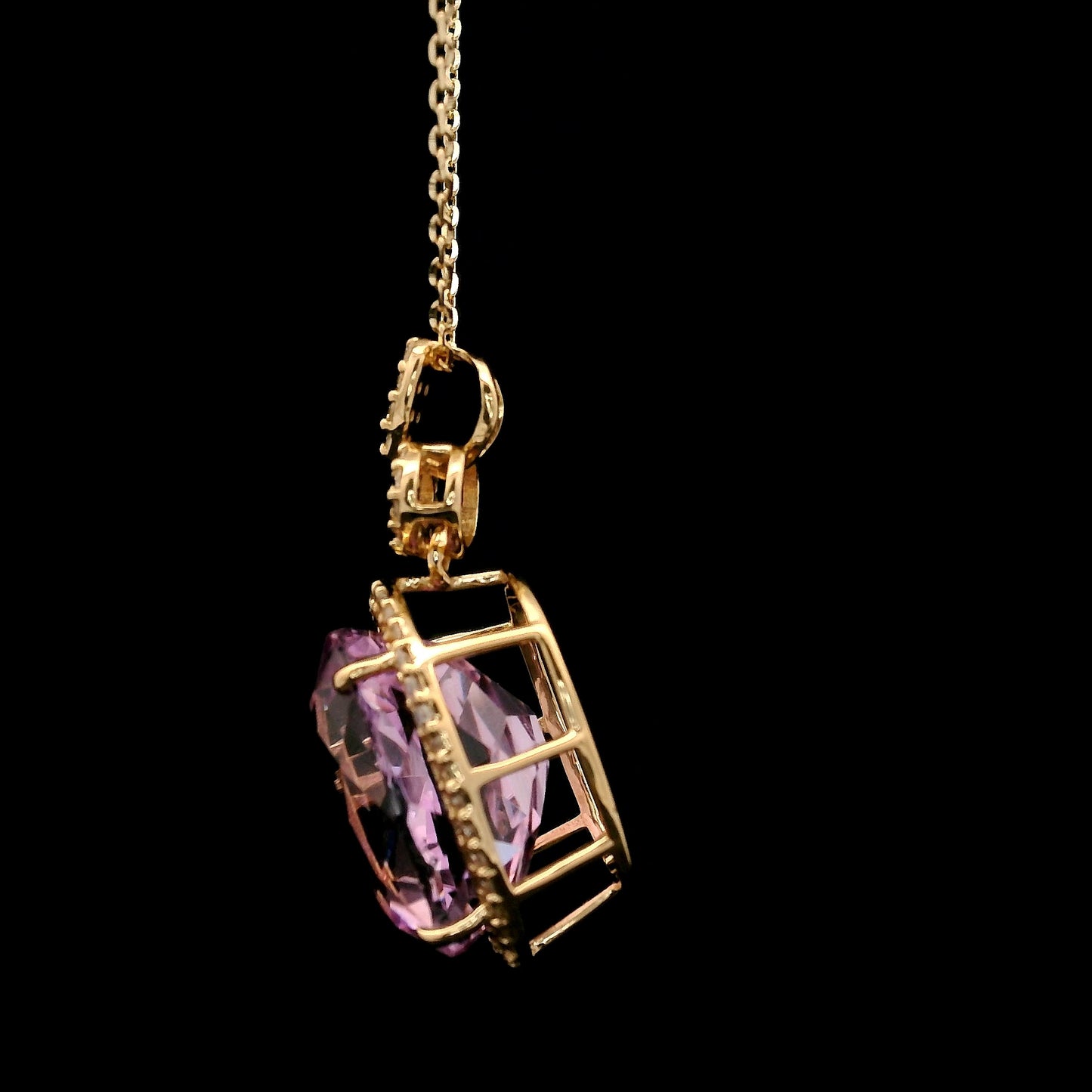 6.71 Ct Oval Kunzite 14K Gold Pendant
