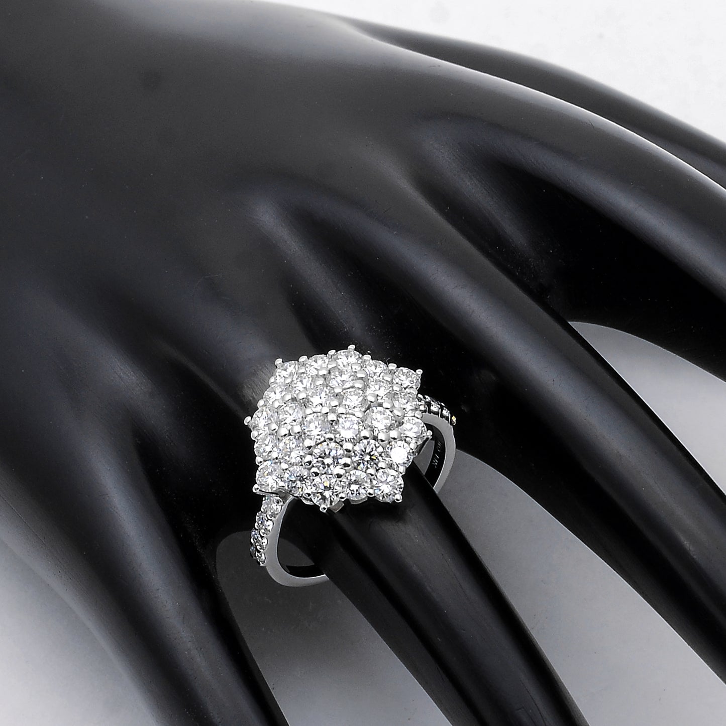 2.10 Carats Lab Grown Diamond 14K Gold Ring