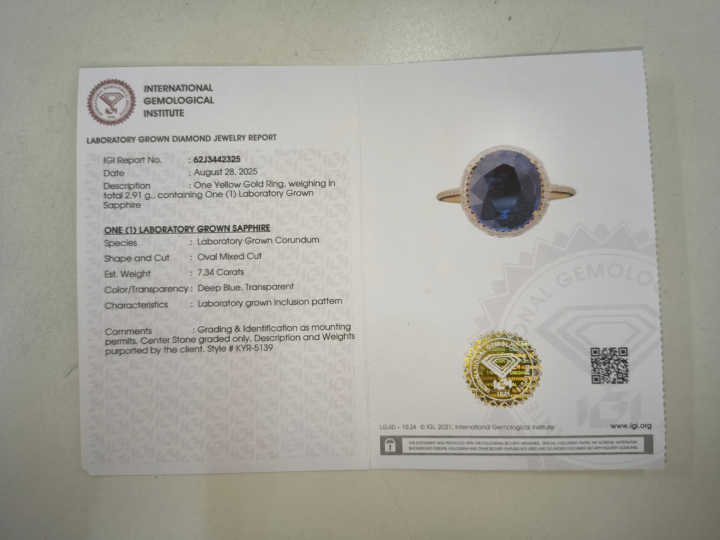 7.54 Ct Oval Mixed Cut Lab Grown Sapphire 14K Gold Ring