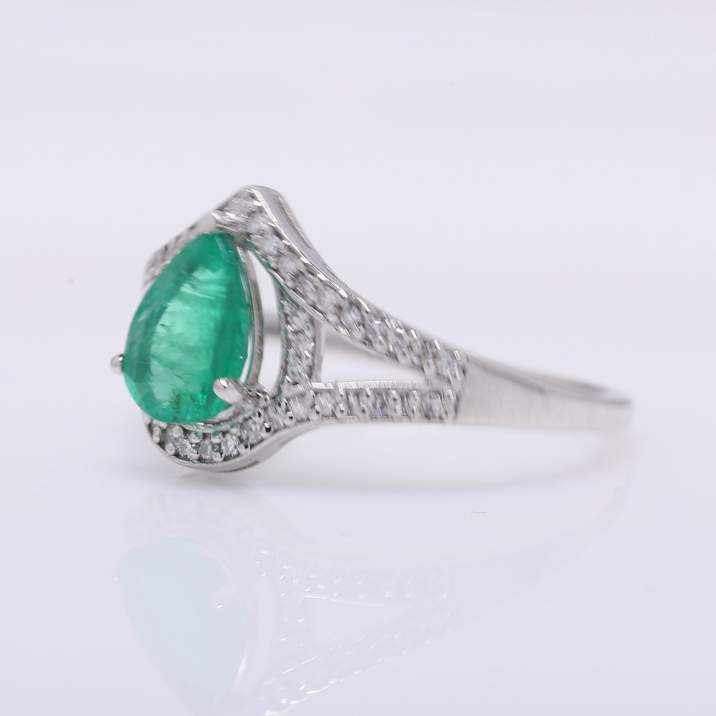 1.09 Ct Pear Mixed Cut Natural Emerald 950 Platinum Ring