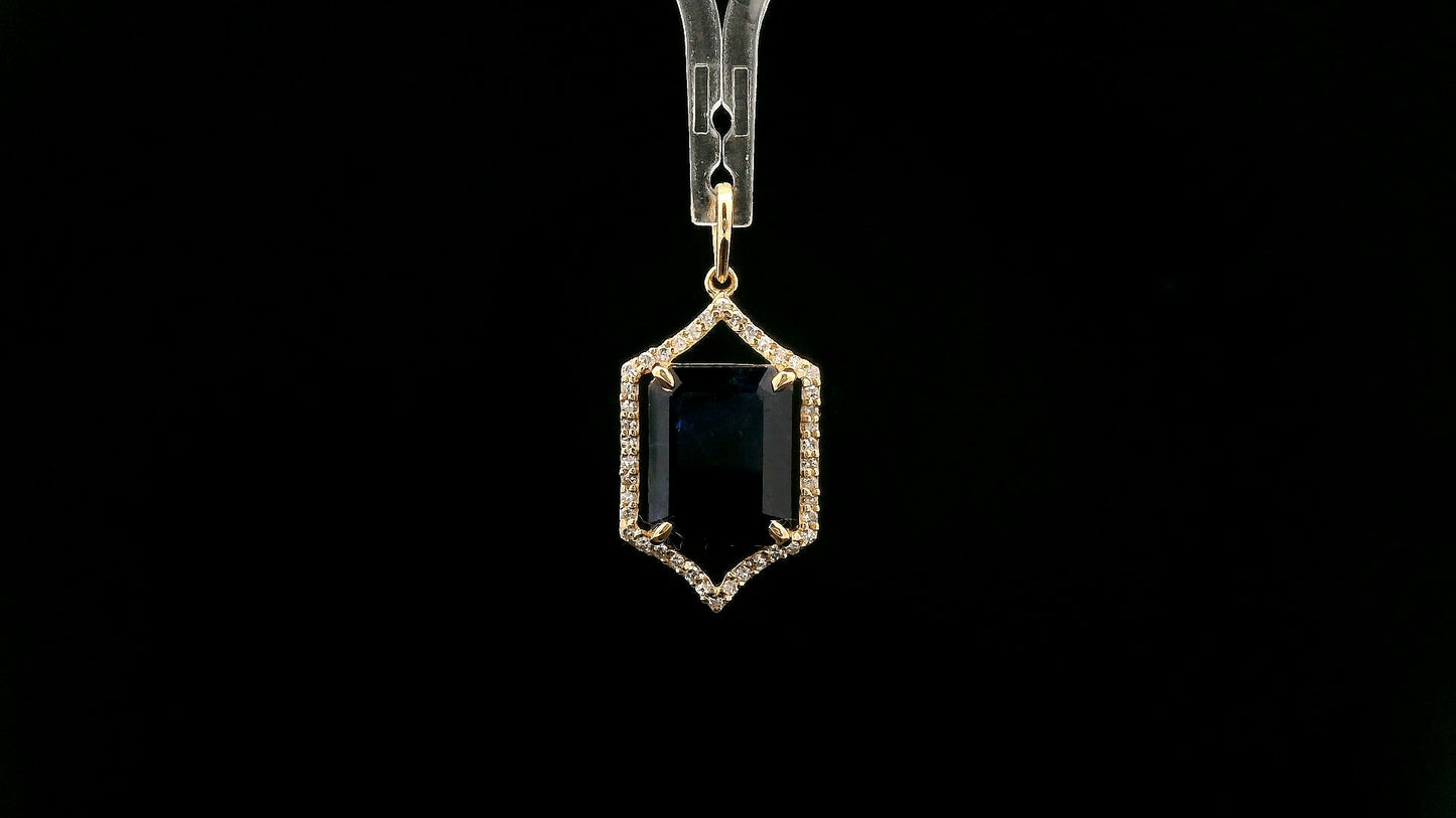 4.45 Ct Octagon Natural Sapphire 14K Gold Pendant