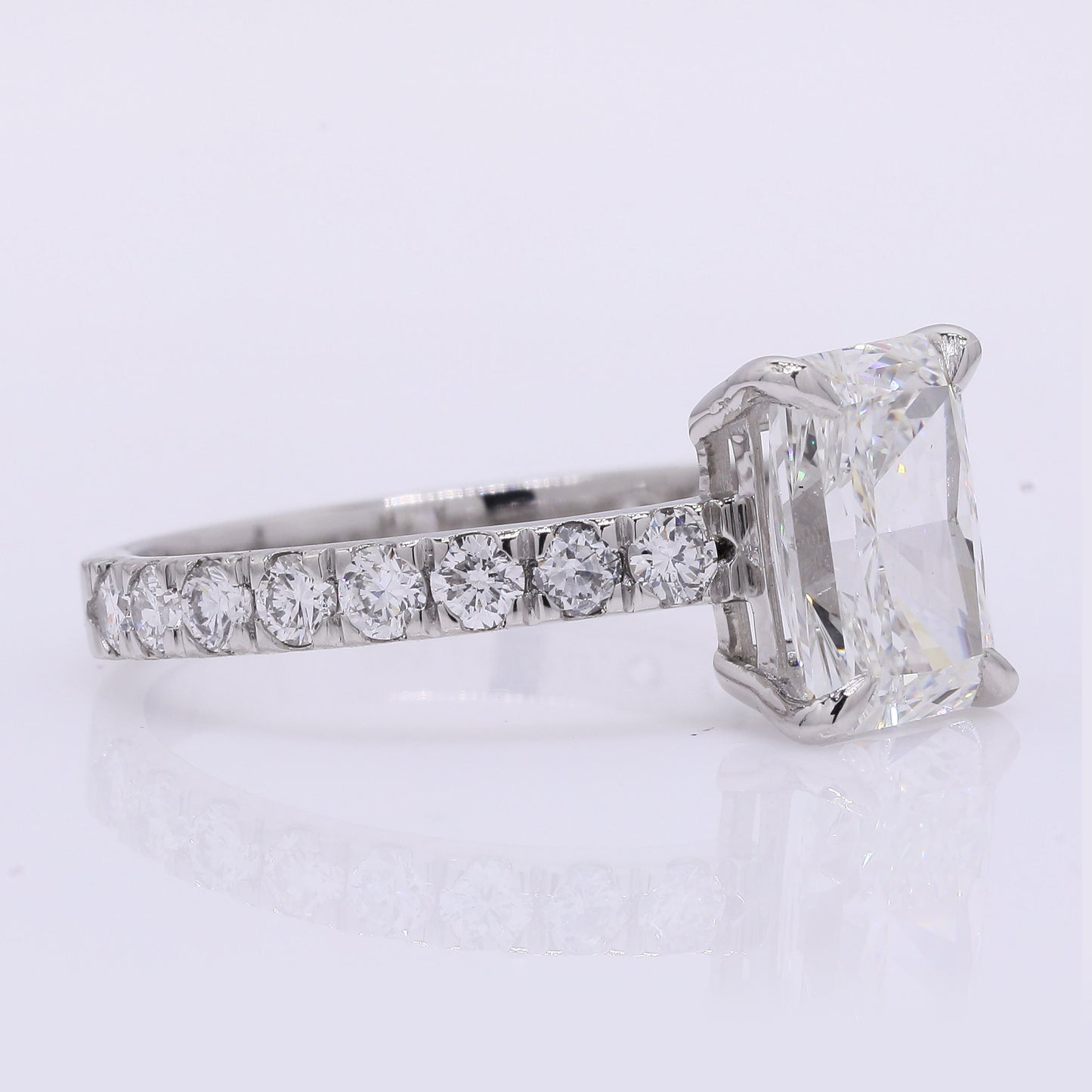 2.48 Carats Lab Grown Diamond 950 Platinum Ring