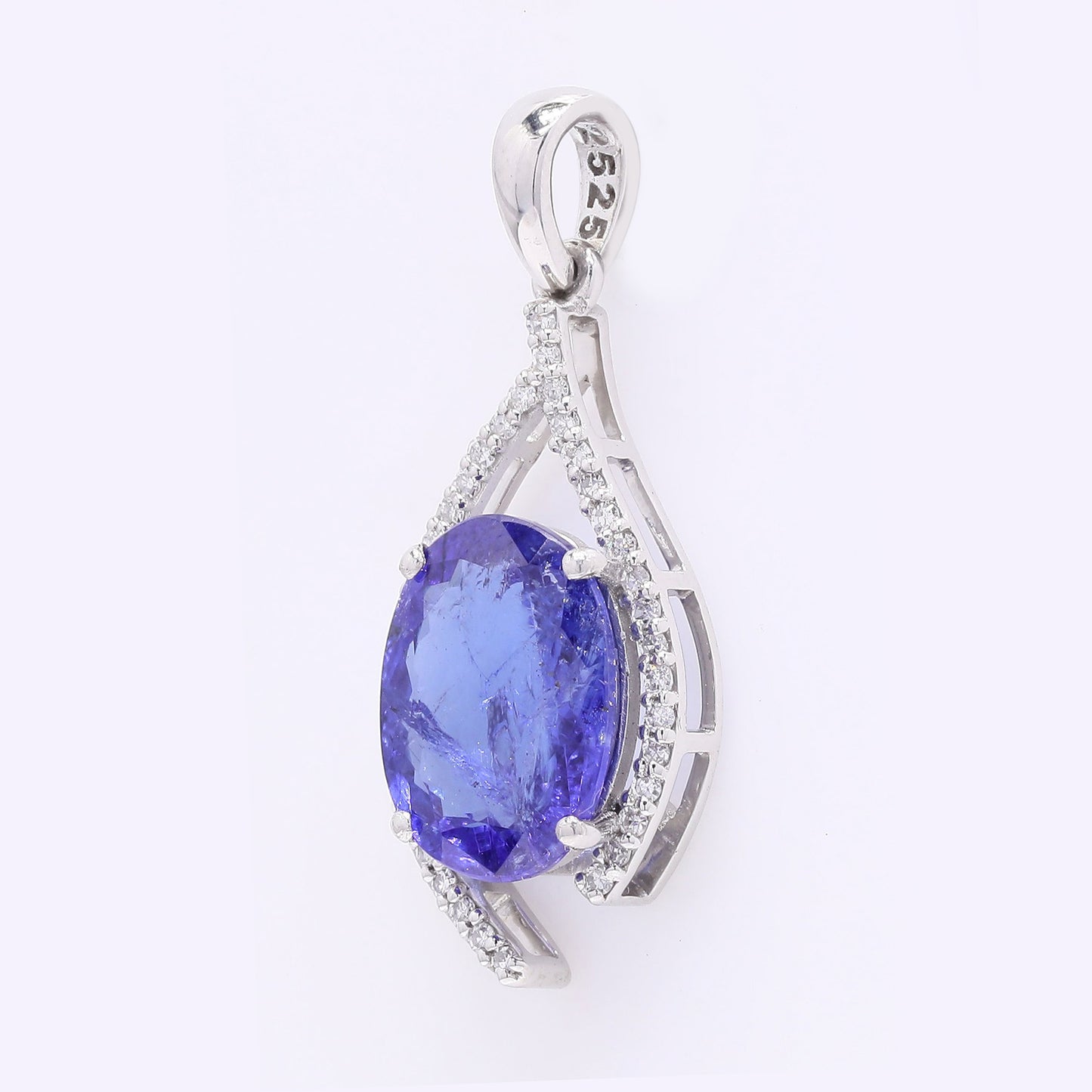 2.88 Ct Oval Cabochon Cut Natural Tanzanite 950 Platinum Pendant