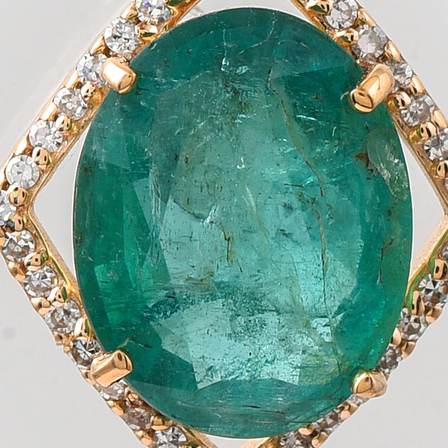 3.07 Ct Oval Mixed Cut Natural Emerald 14K Gold Pendant