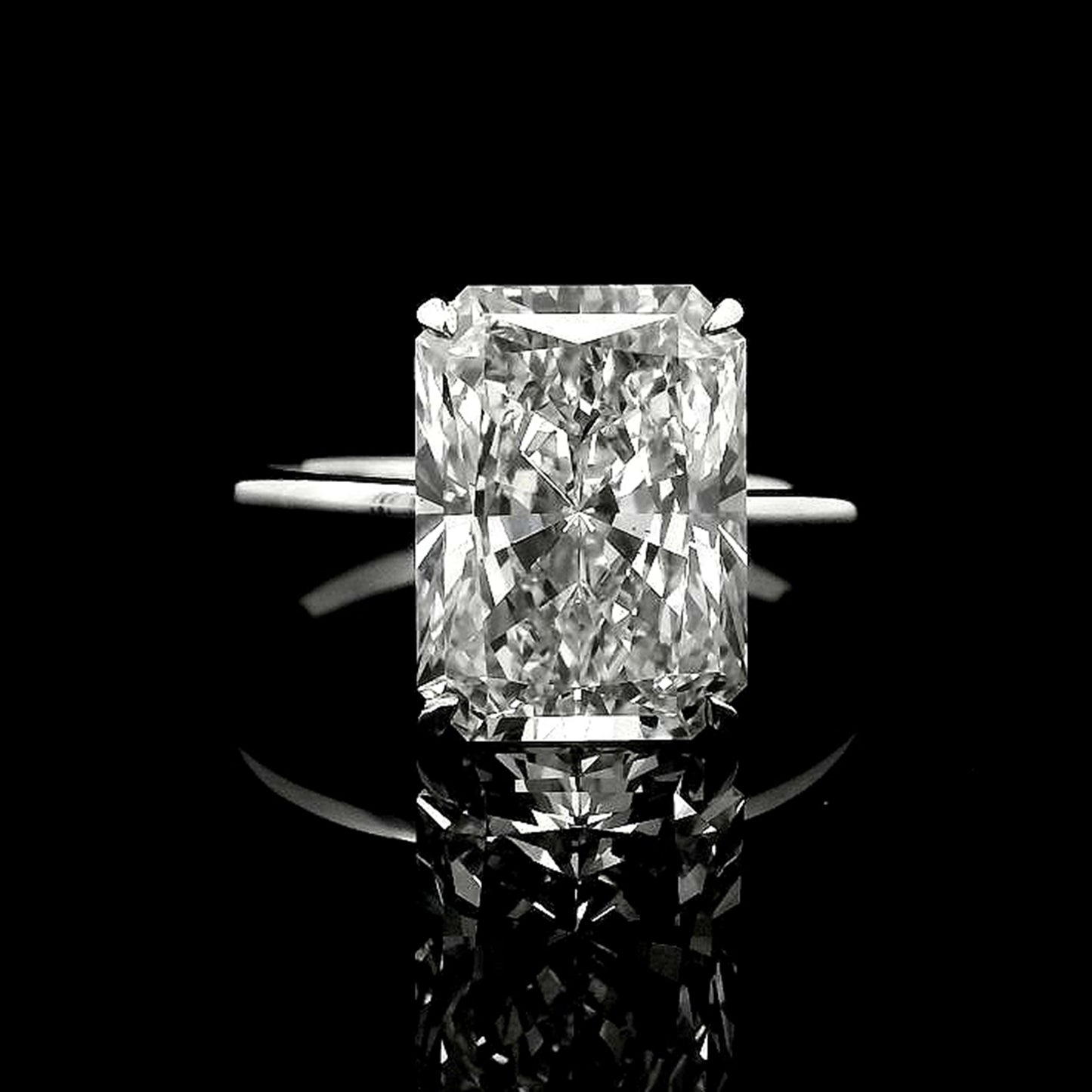 4.72 Carats Lab Grown Diamond 14K Gold Ring