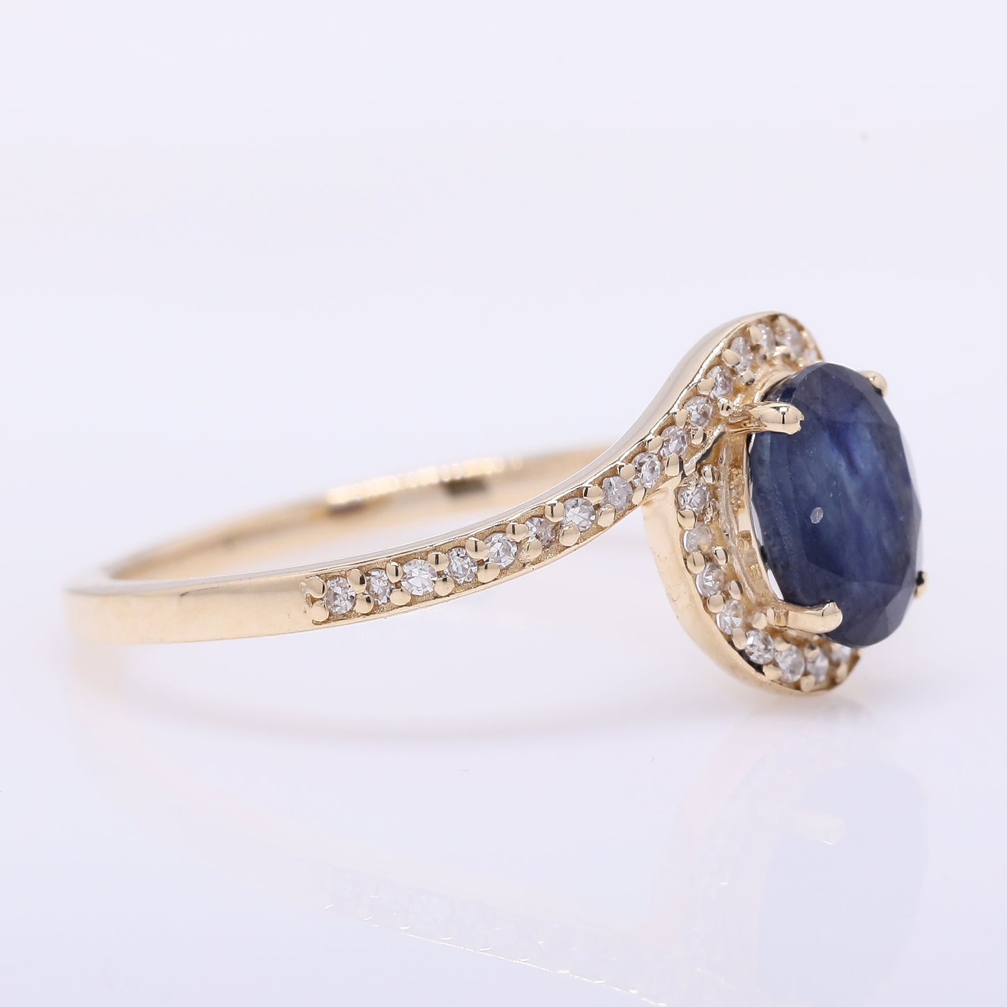 1.33 Ct Oval Mixed Cut Natural Sapphire 14K Gold Ring