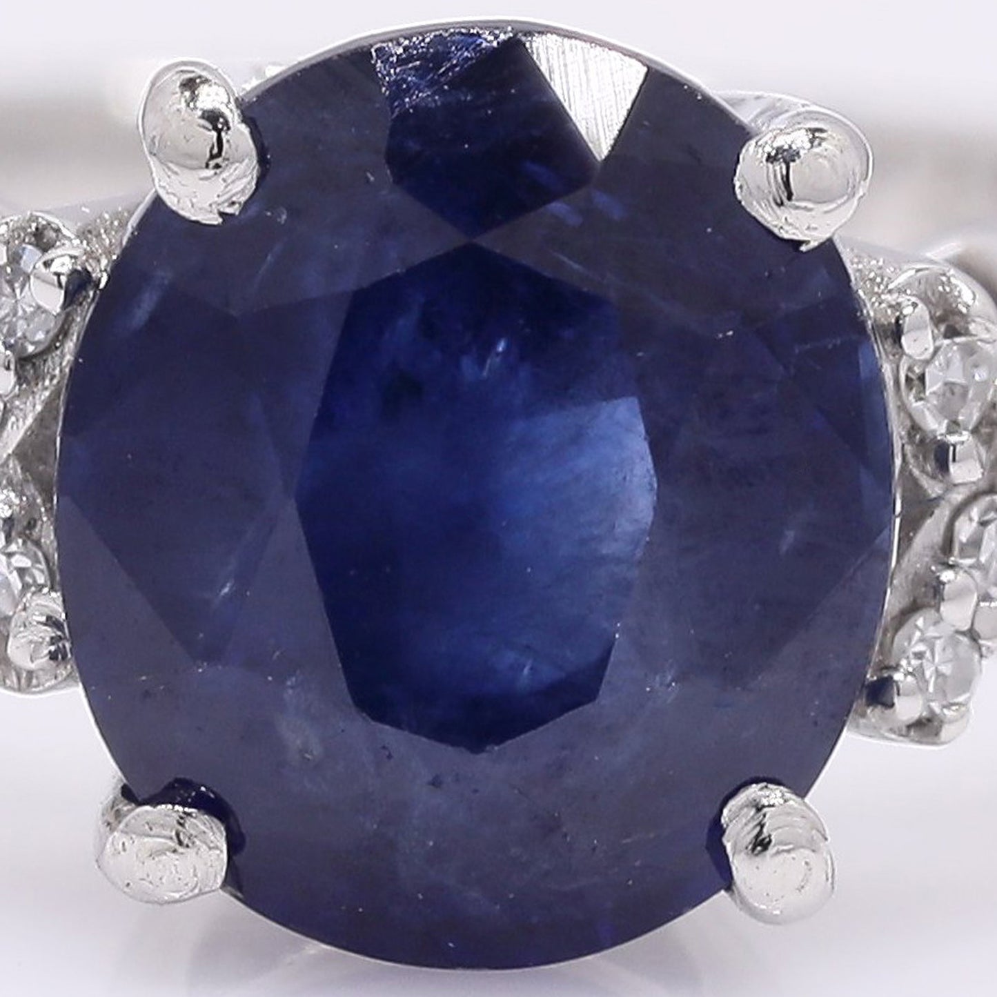 2.25 Ct Oval Mixed Cut Natural Sapphire 950 Platinum Ring