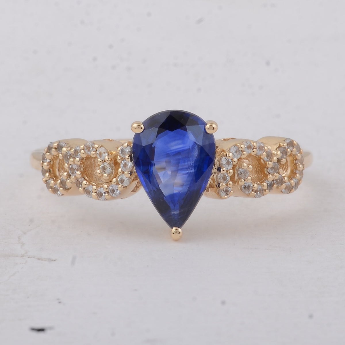 1.32 Ct Pear Sapphire 9K Gold Ring