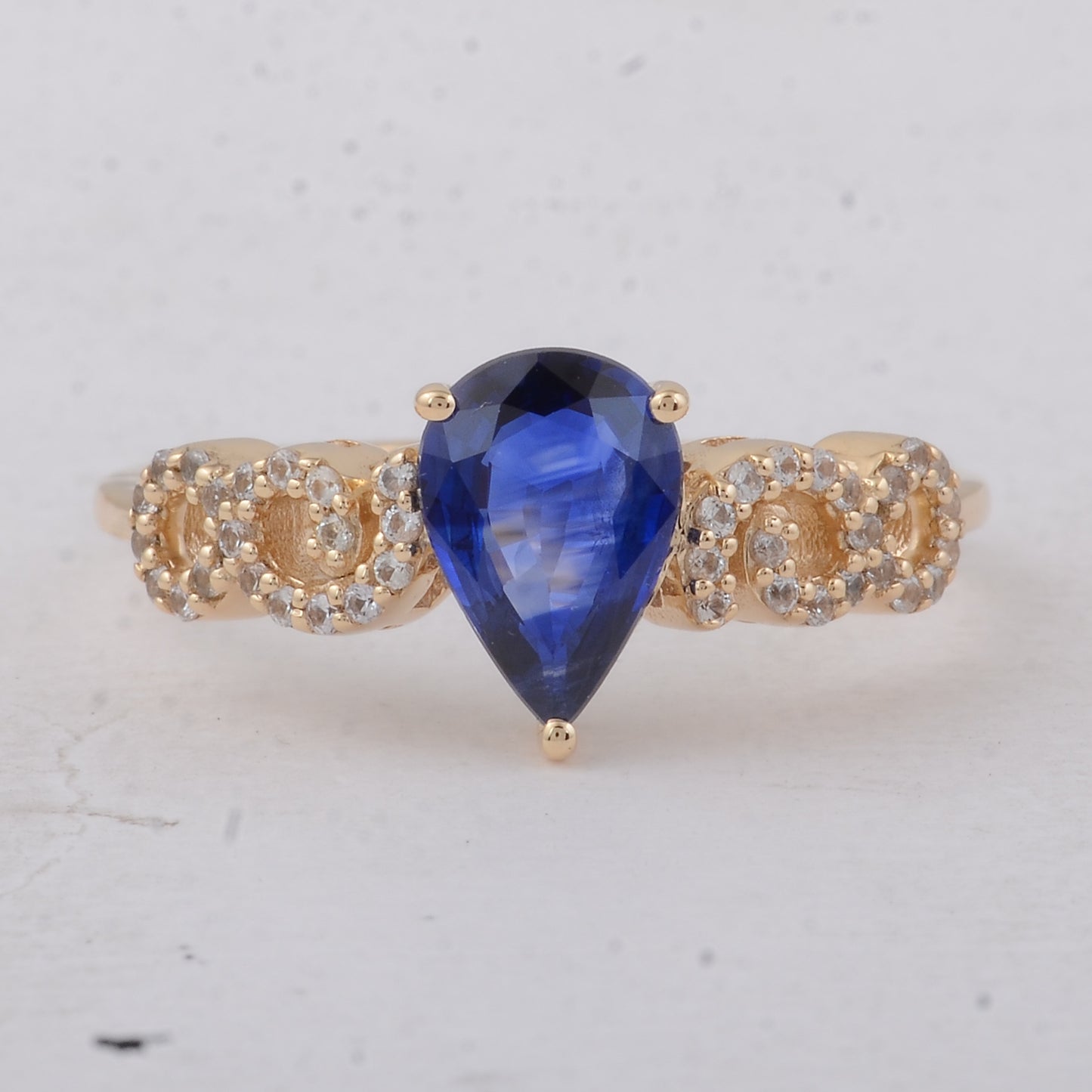 1.32 Ct Pear Sapphire 9K Gold Ring