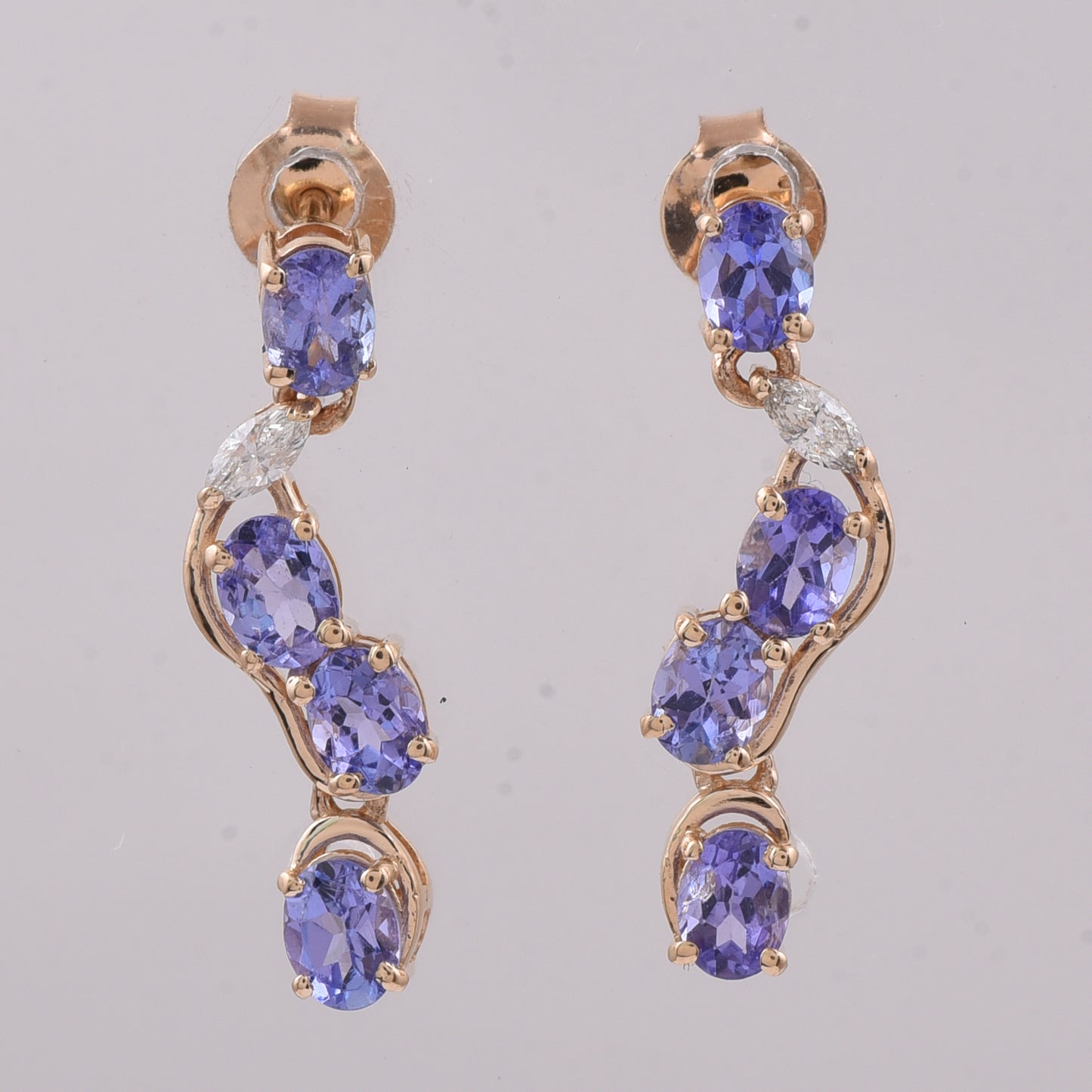 1.67 Ct Oval Natural Tanzanite 14K Gold Earrings