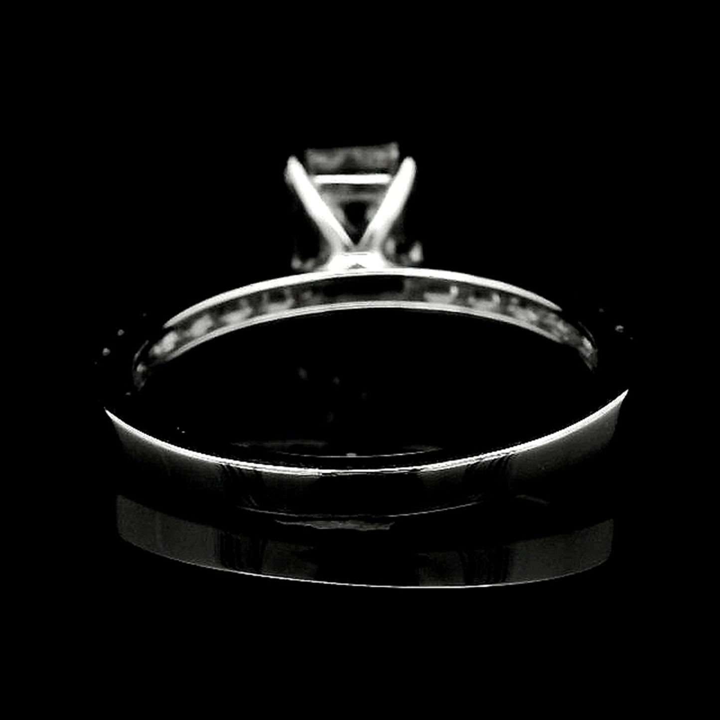 1.95 Carats Lab Grown Diamond 14K Gold Ring