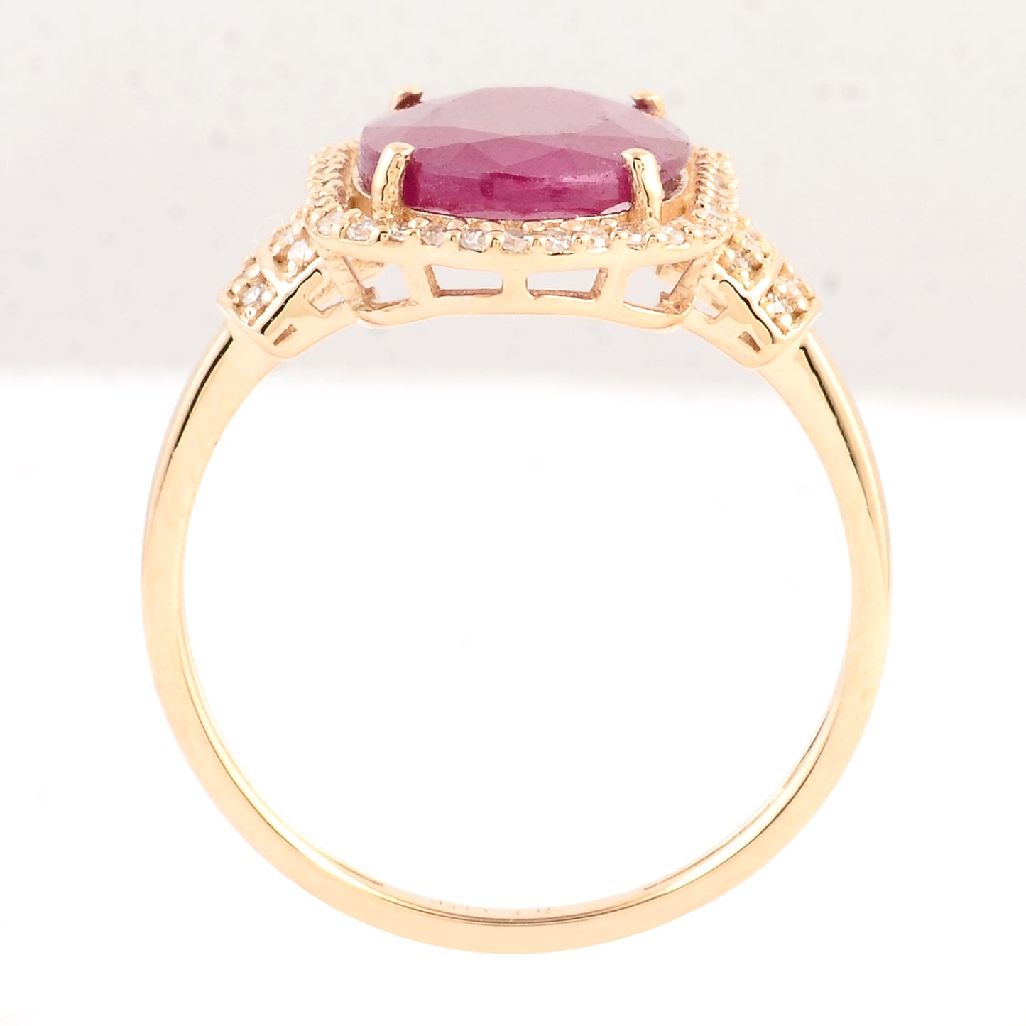 3.31 Ct Oval Mixed Cut Natural Corundum Ruby 14K Gold Ring