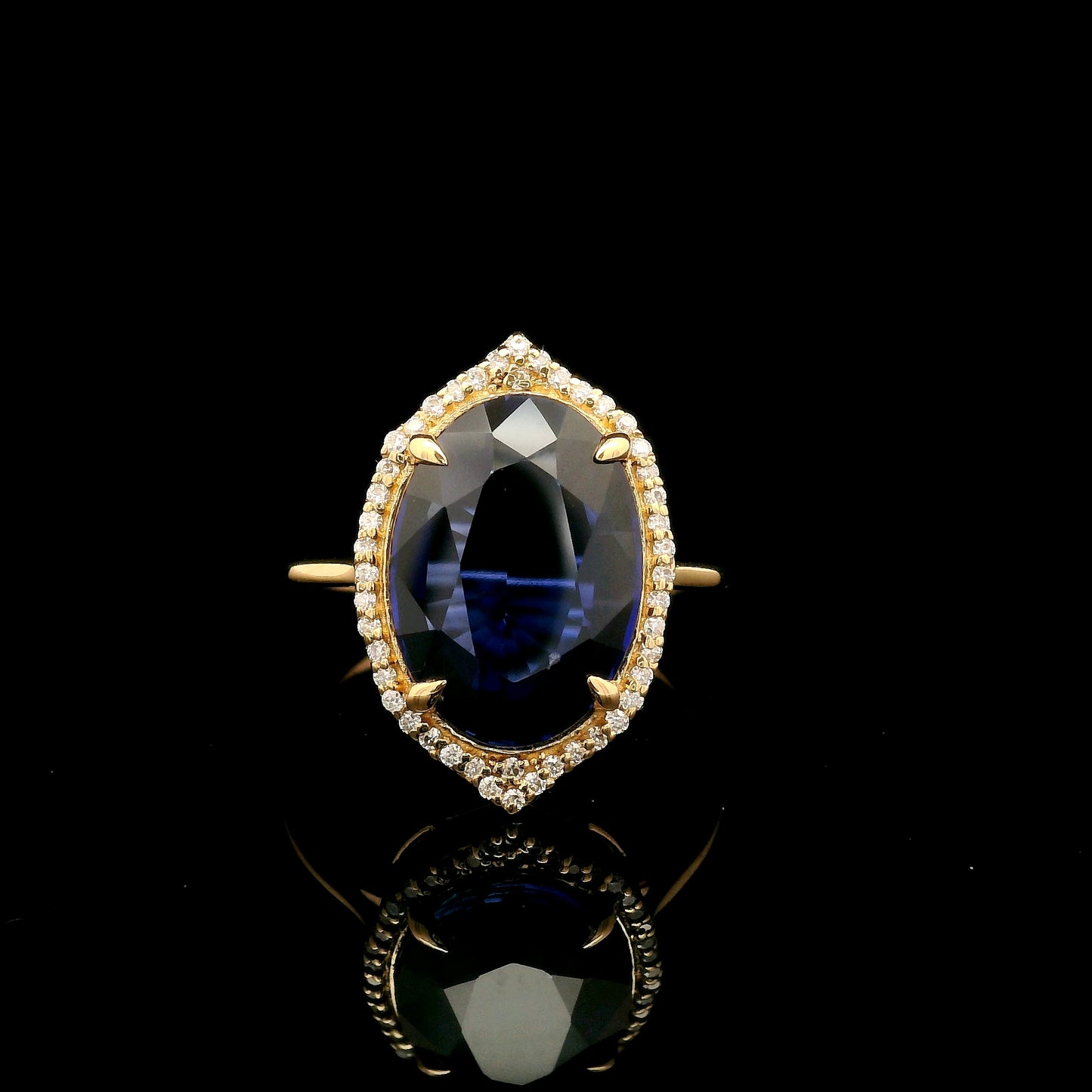 6.18 Ct Oval Mixed Cut Lab Grown Sapphire 14K Gold Ring