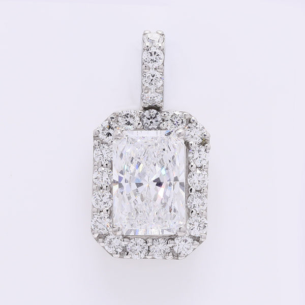 2.60 Carats Lab Grown Diamond 950 Platinum Pendant