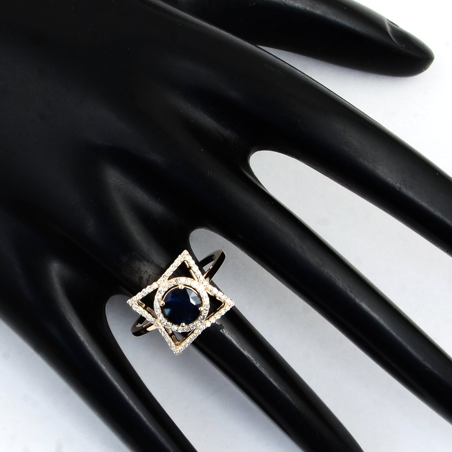 1.34 Ct Round Mixed Cut Natural Corundum Sapphire 14K Gold Ring