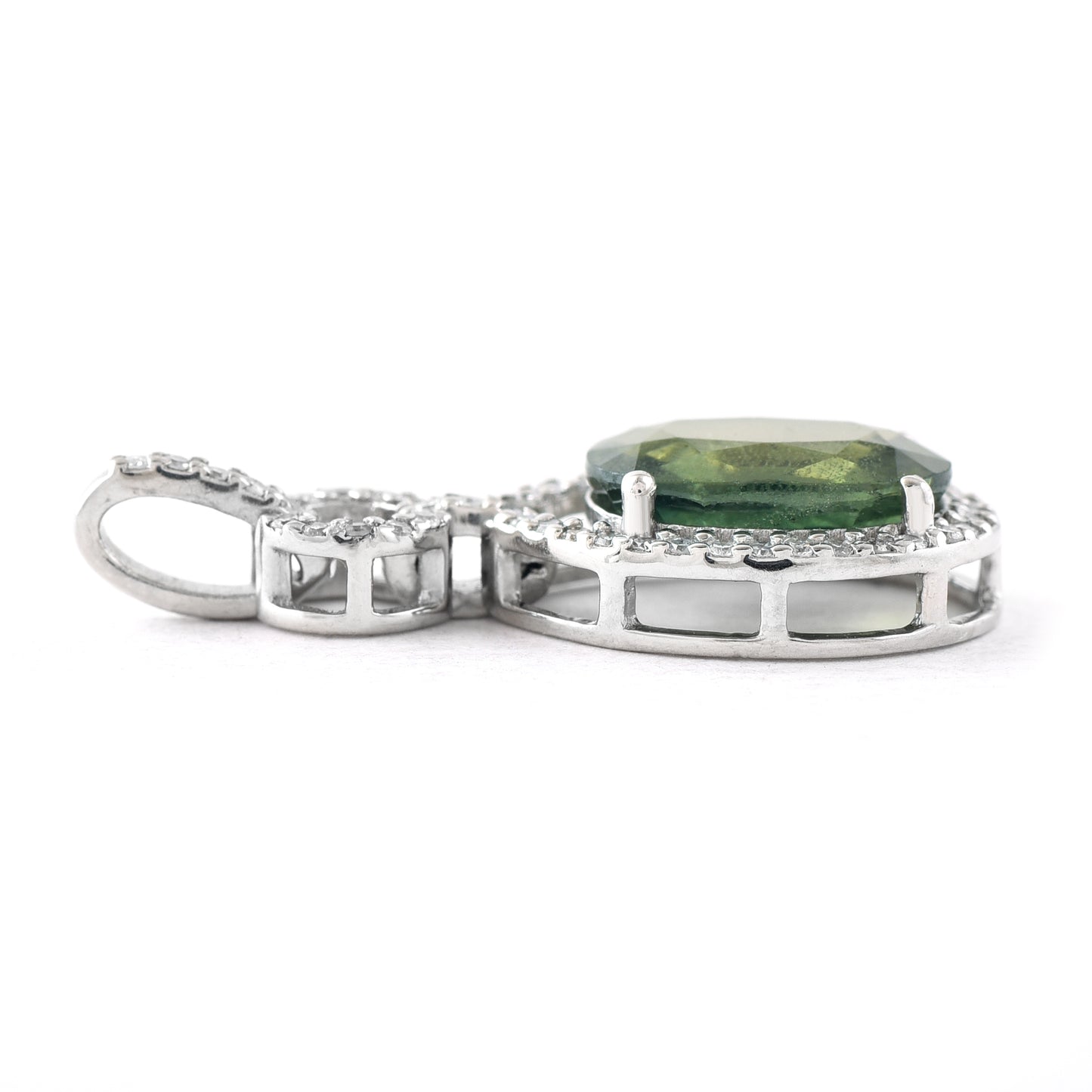 2.88 Ct Oval Mixed Cut Natural Green Sapphire 950 Platinum Pendant
