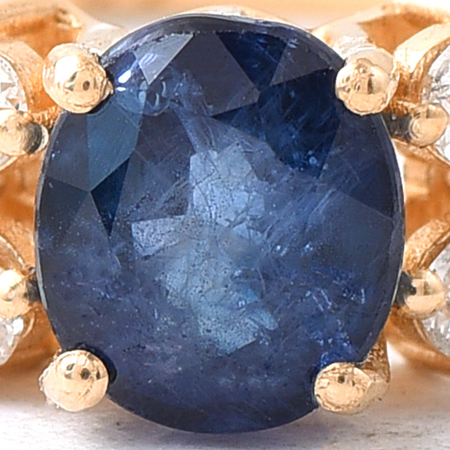 1.16 Ct Oval Sapphire 14K Gold Ring