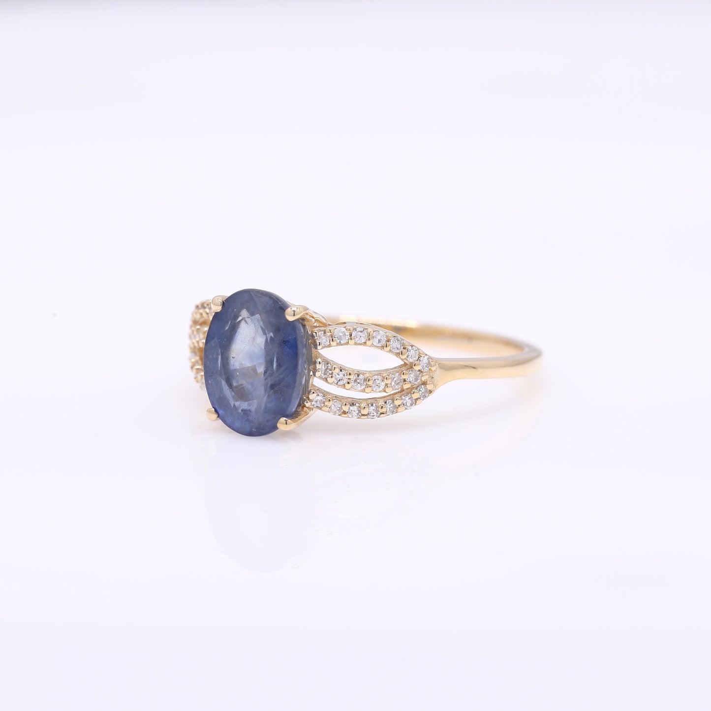 2.04 Ct Oval Mixed Cut Natural Sapphire 14K Gold Ring