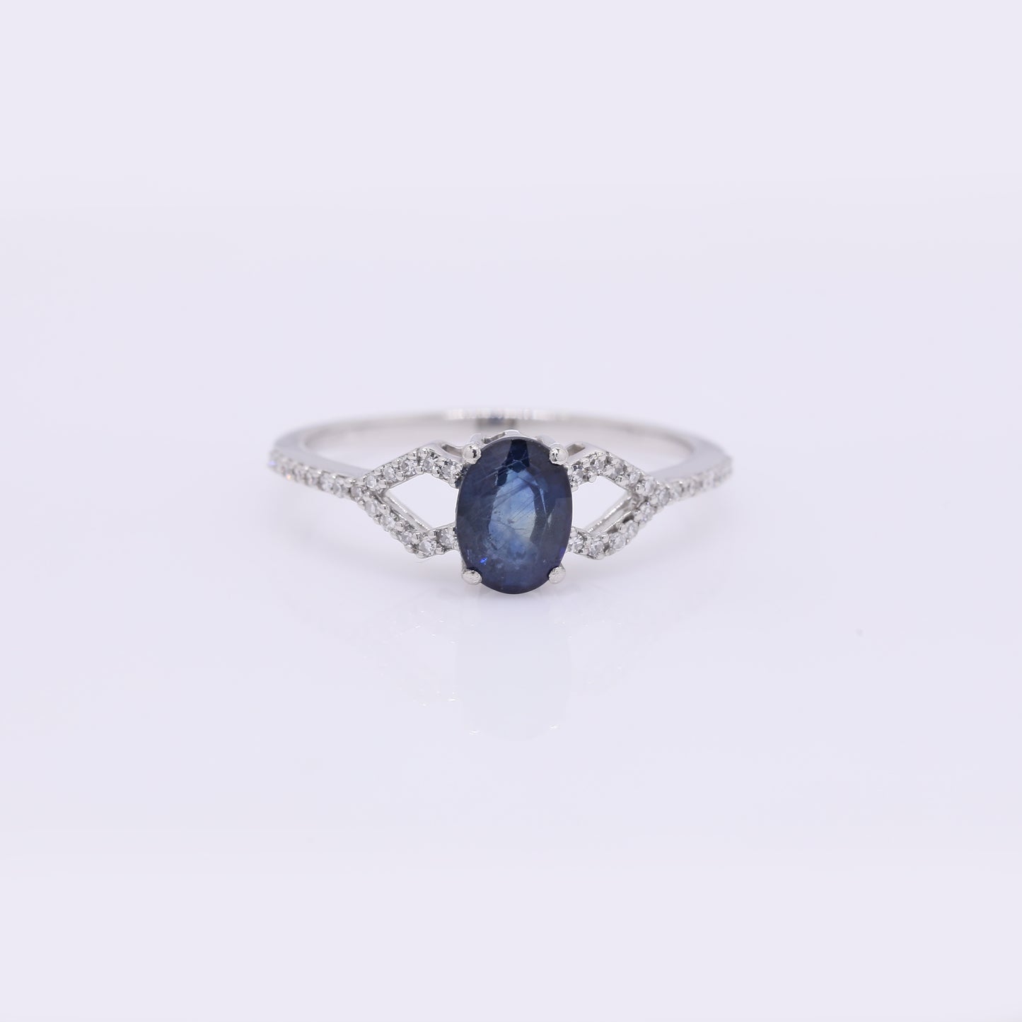 1.32 Ct Oval Mixed Cut Natural Sapphire 950 Platinum Ring