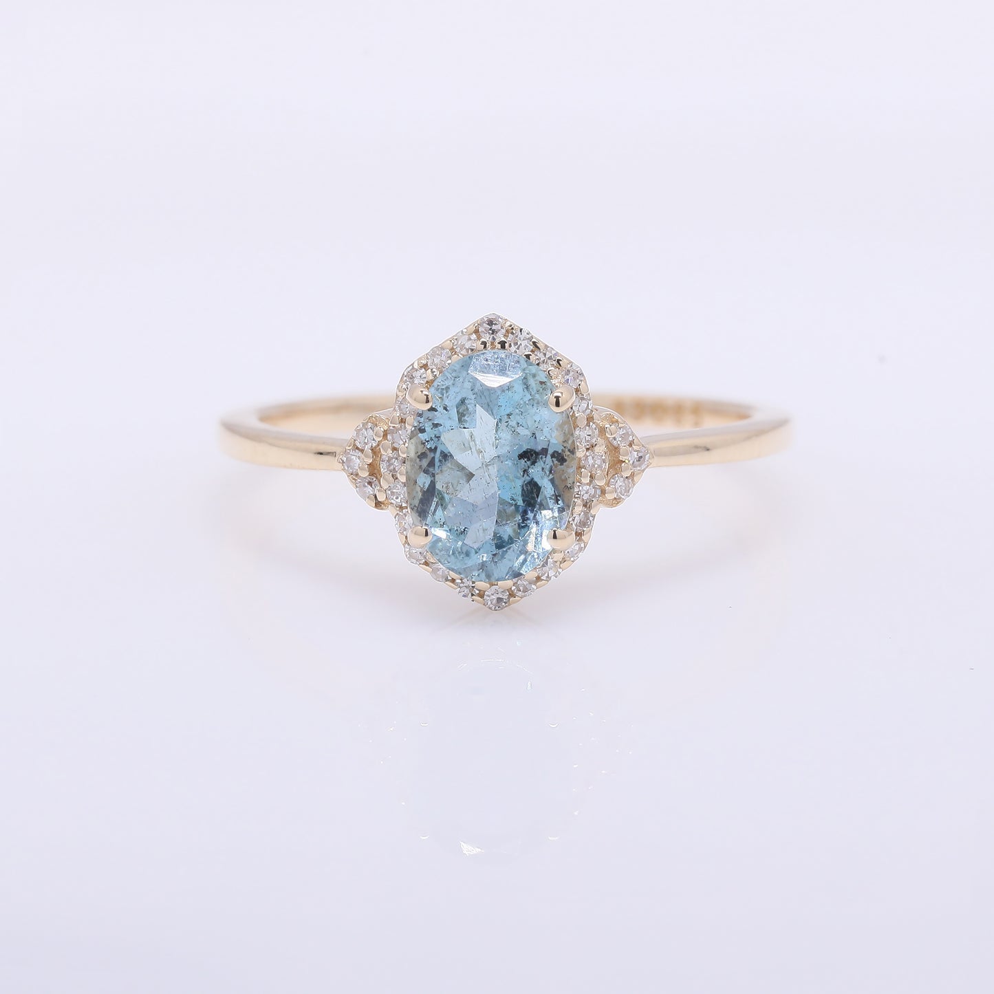 1.11 Ct Oval Mixed Cut Natural Aquamarine 14K Gold Ring