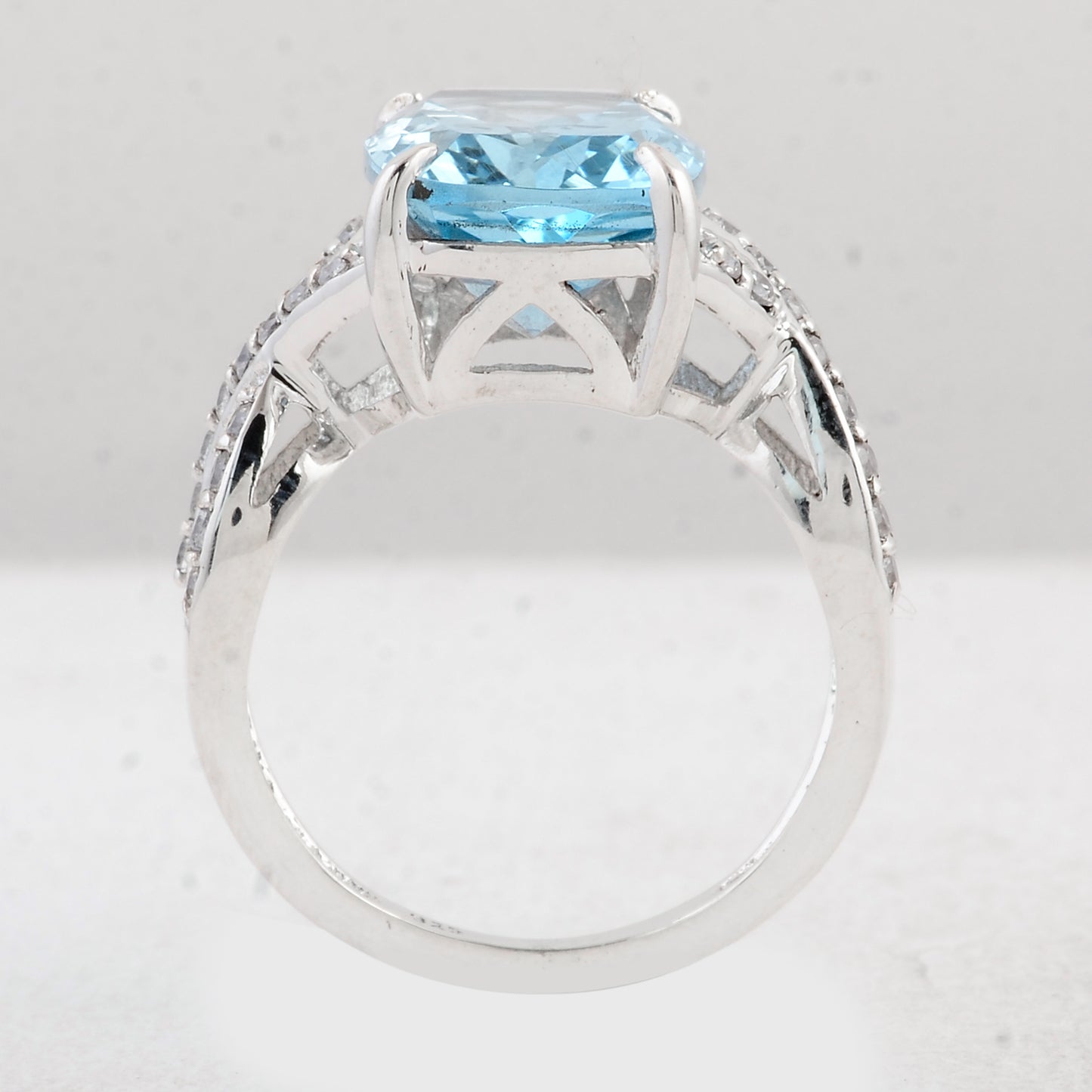 8.63 Ct Cushion Blue Topaz 925 Sterling Silver Ring