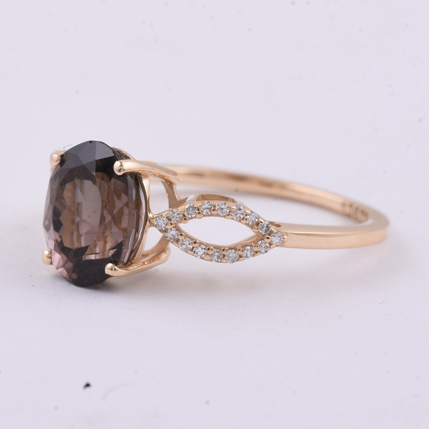 2.66 Ct Oval Natural Tourmaline 14K Gold Ring