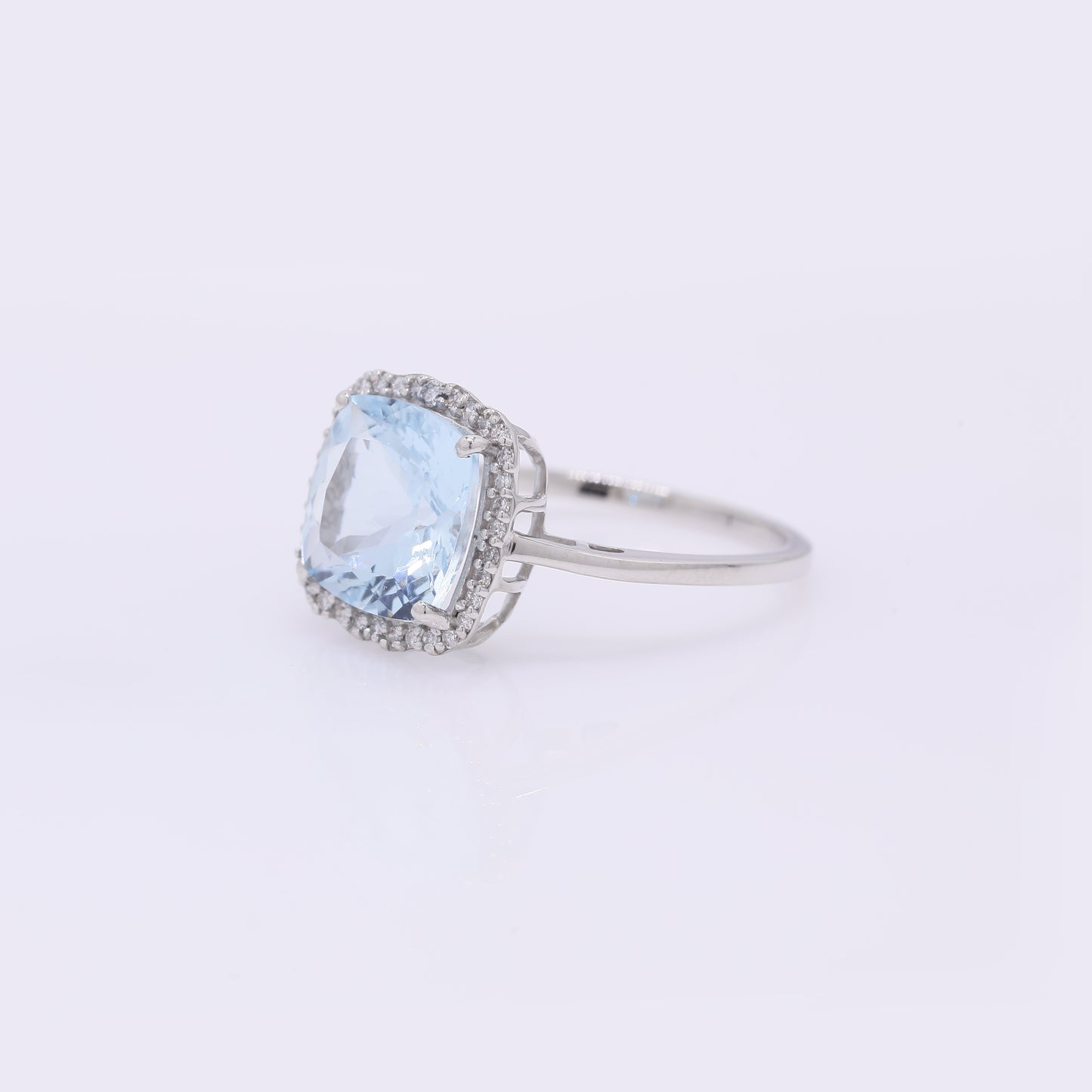 2.85 Ct Cushion Mixed Cut Natural Aquamarine 950 Platinum Ring