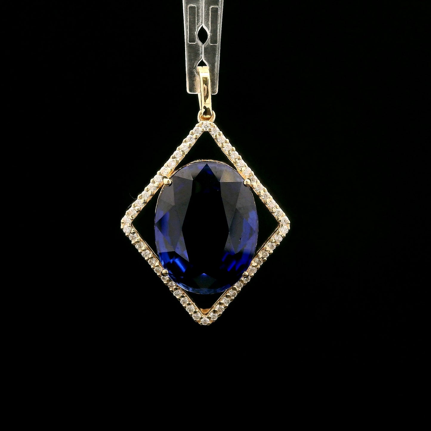 8.65 Ct Oval Mixed Cut Lab Grown Sapphire 14K Gold Pendant