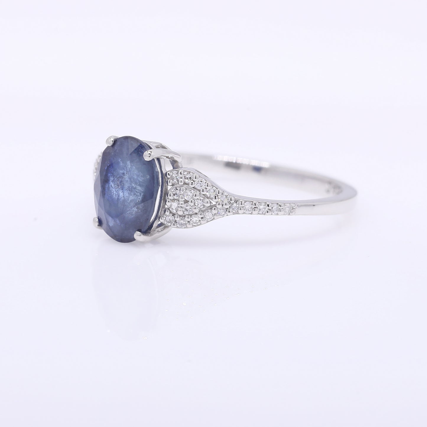 1.75 Ct Oval Mixed Cut Natural Sapphire 950 Platinum Ring