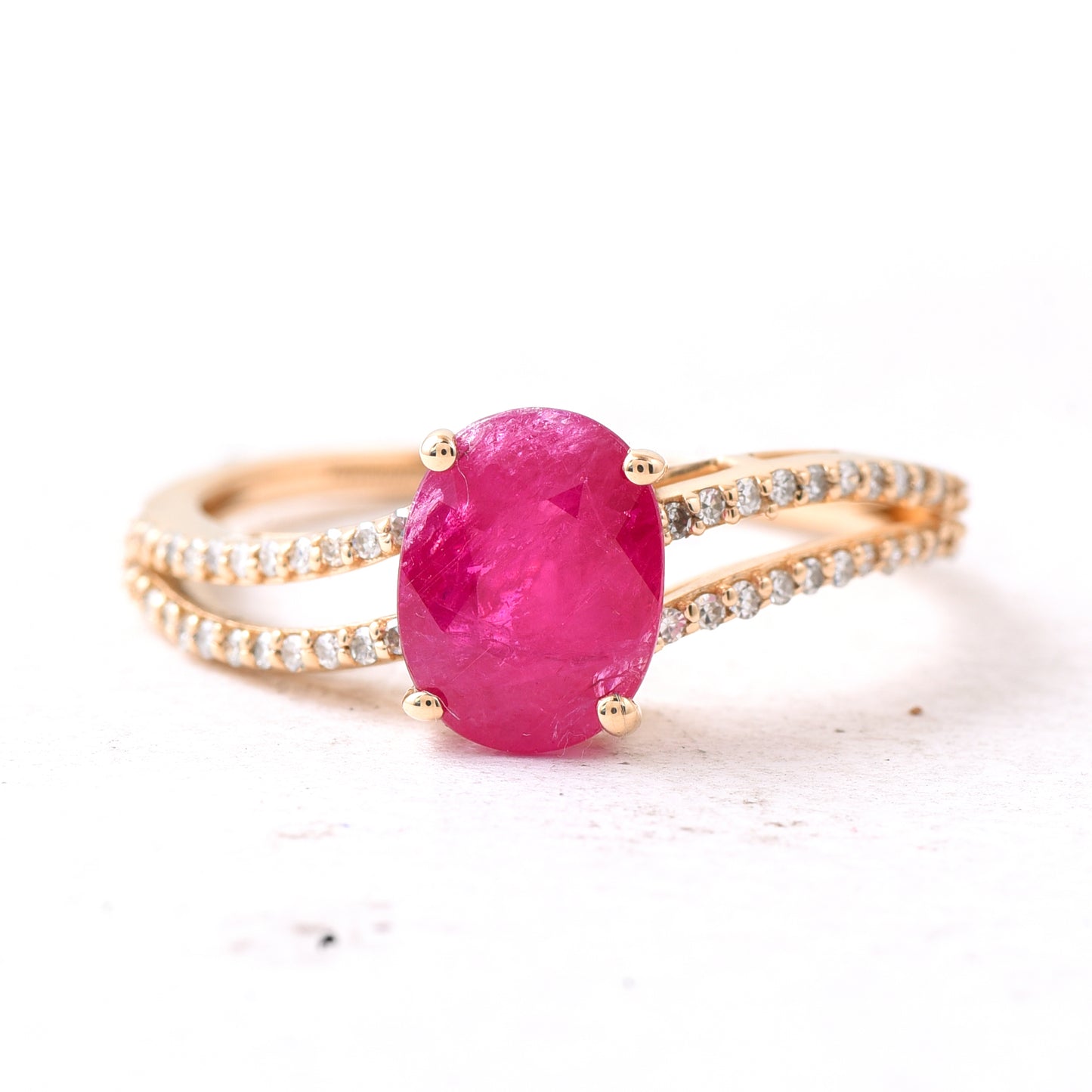 2.11 Ct Oval Mixed Cut Natural Ruby 14K Gold Ring
