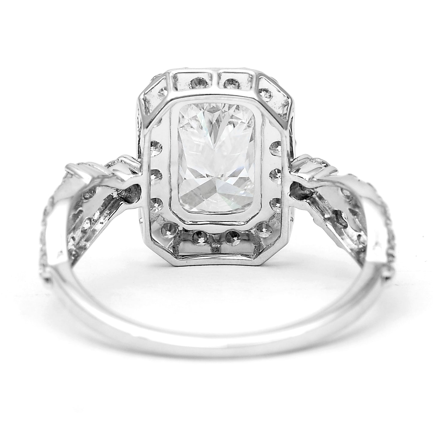2.65 Carats Lab Grown Diamond 14K Gold Ring